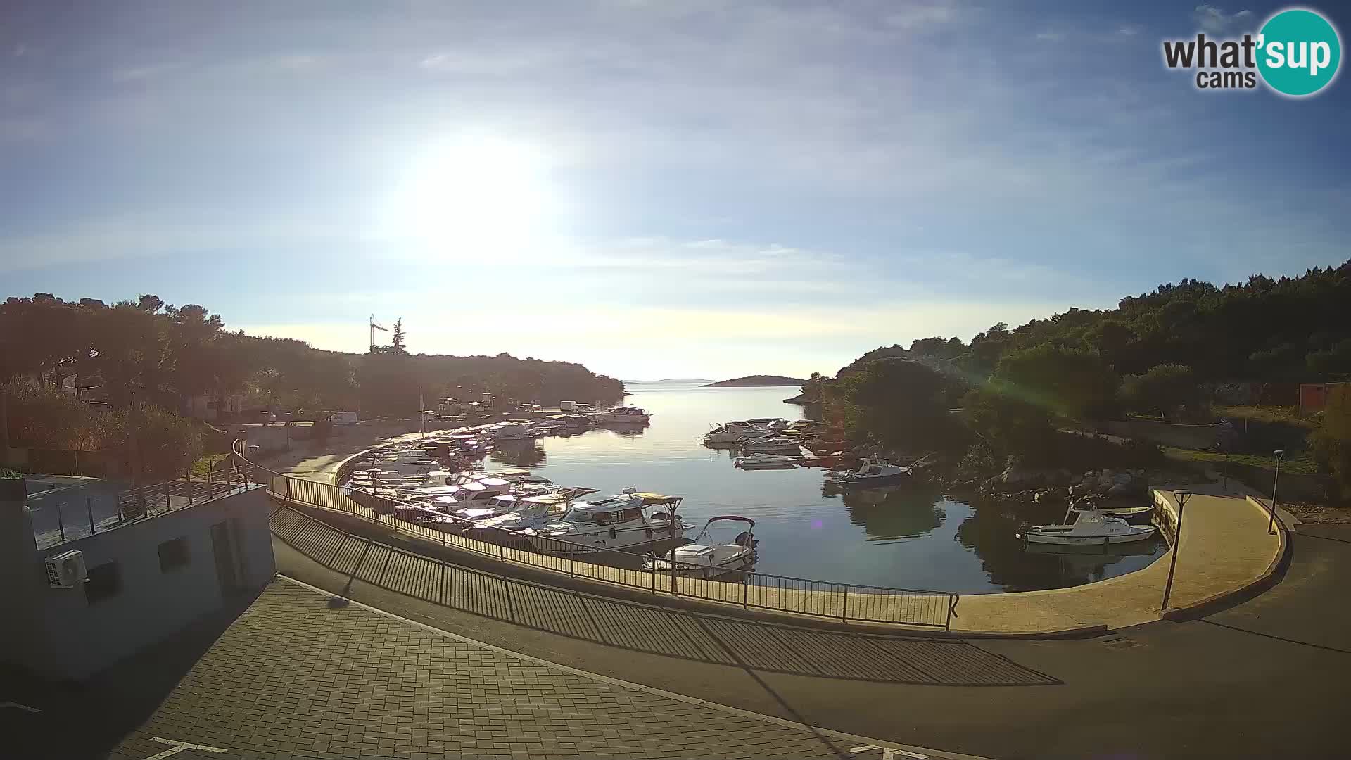 Camera en vivo Sovlje – ANTIC bahía – Tribunj