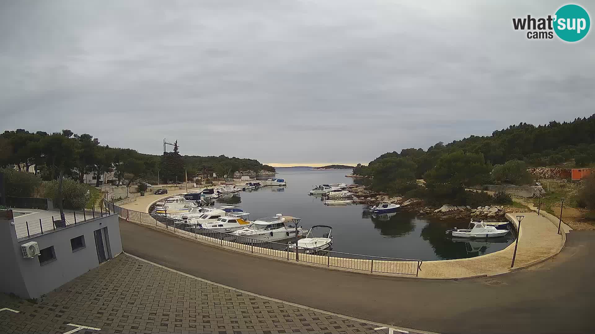 Live Webcam Sovlje – ANTIC Baie – Tribunj