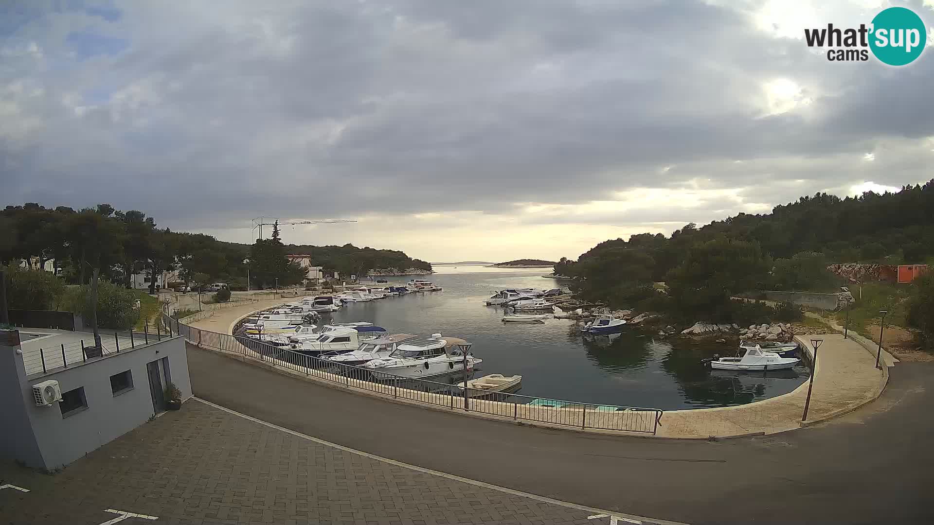 Camera en vivo Sovlje – ANTIC bahía – Tribunj