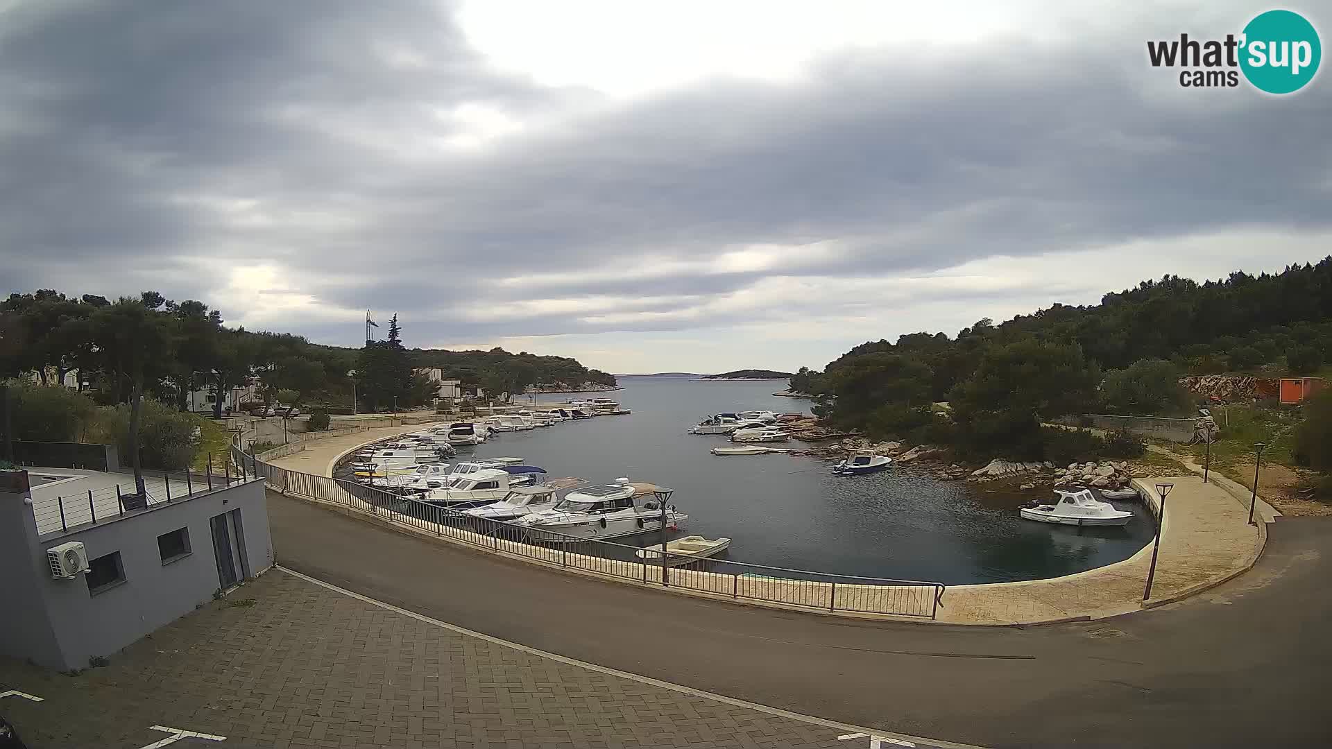Live Webcam Sovlje – ANTIC Baie – Tribunj