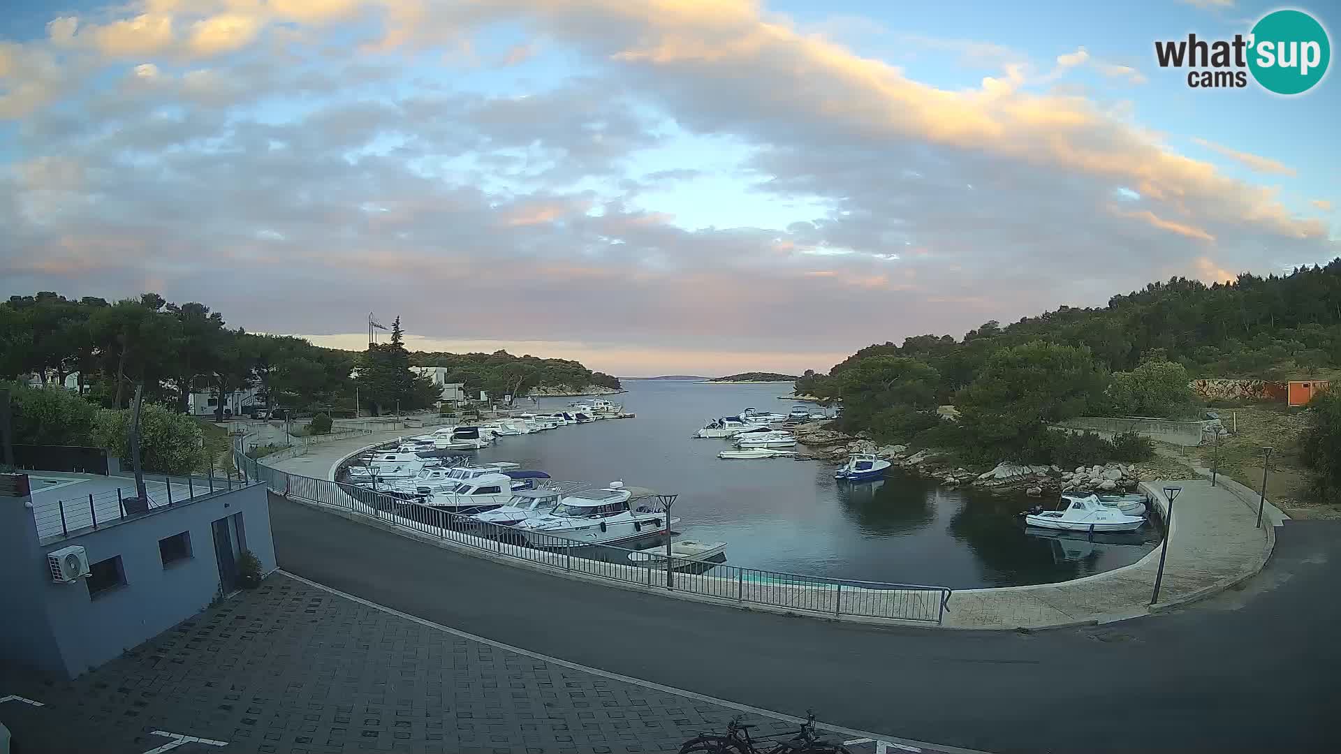 Camera en vivo Sovlje – ANTIC bahía – Tribunj