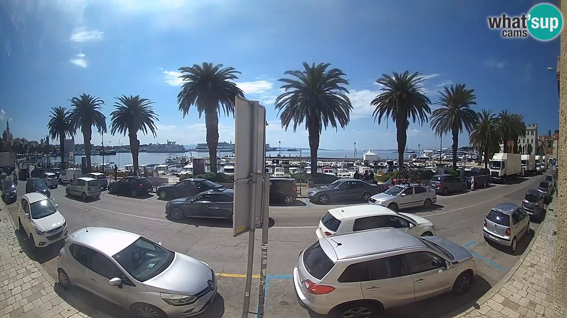 Webcam Split – Seaside Promenade