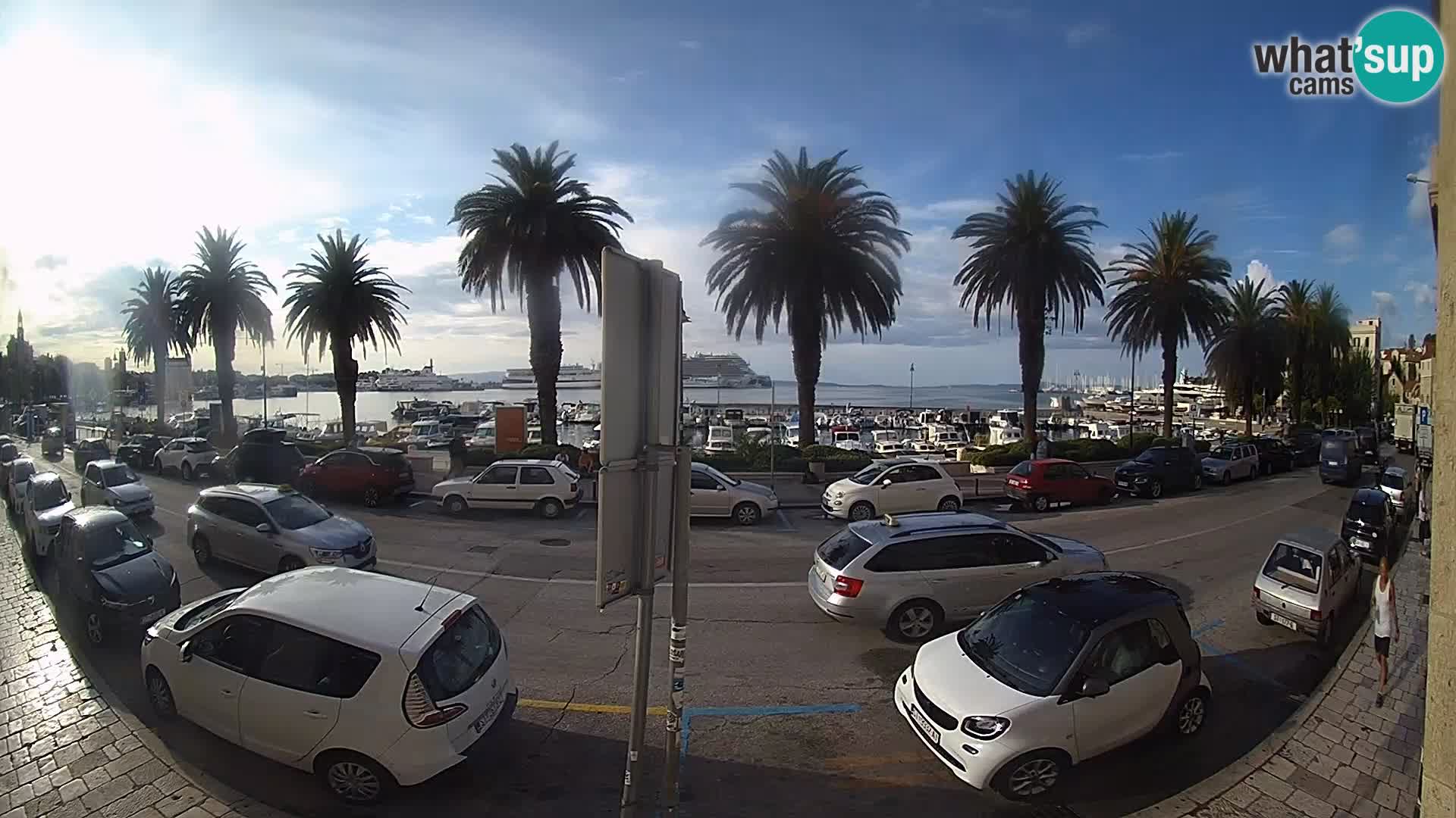 Webcam Split – Seaside Promenade