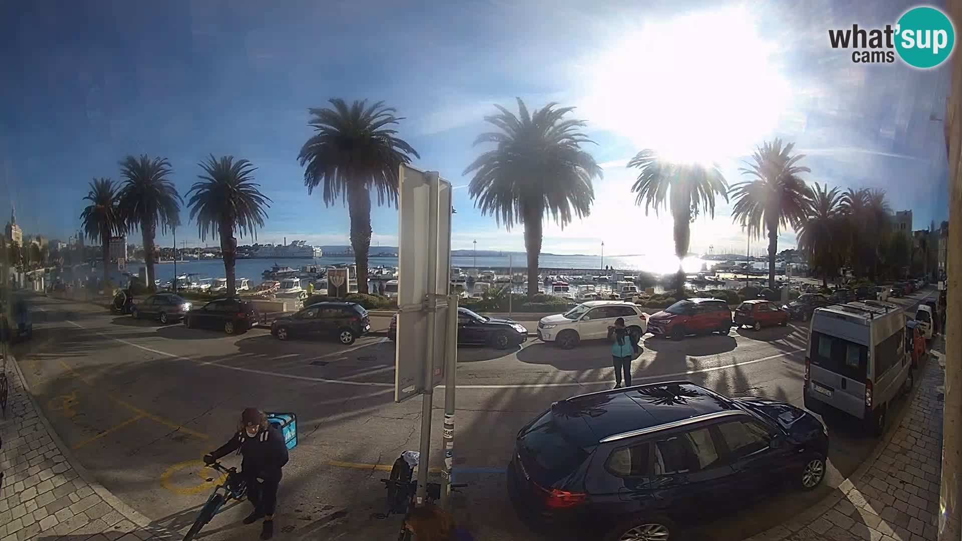 Webcam Split – Seaside Promenade