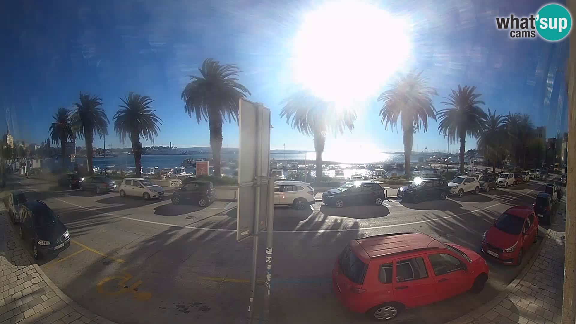 Webcam Split – Seaside Promenade