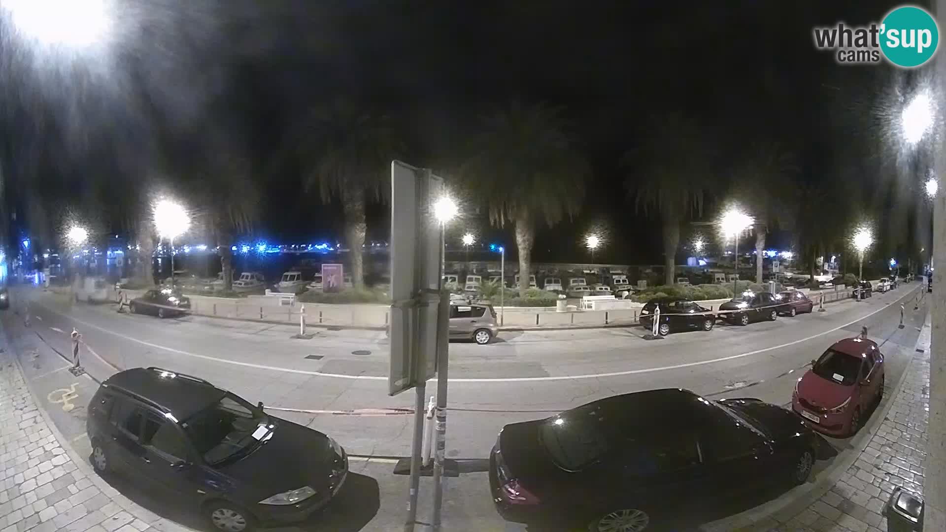 Webcam Split – Seaside Promenade