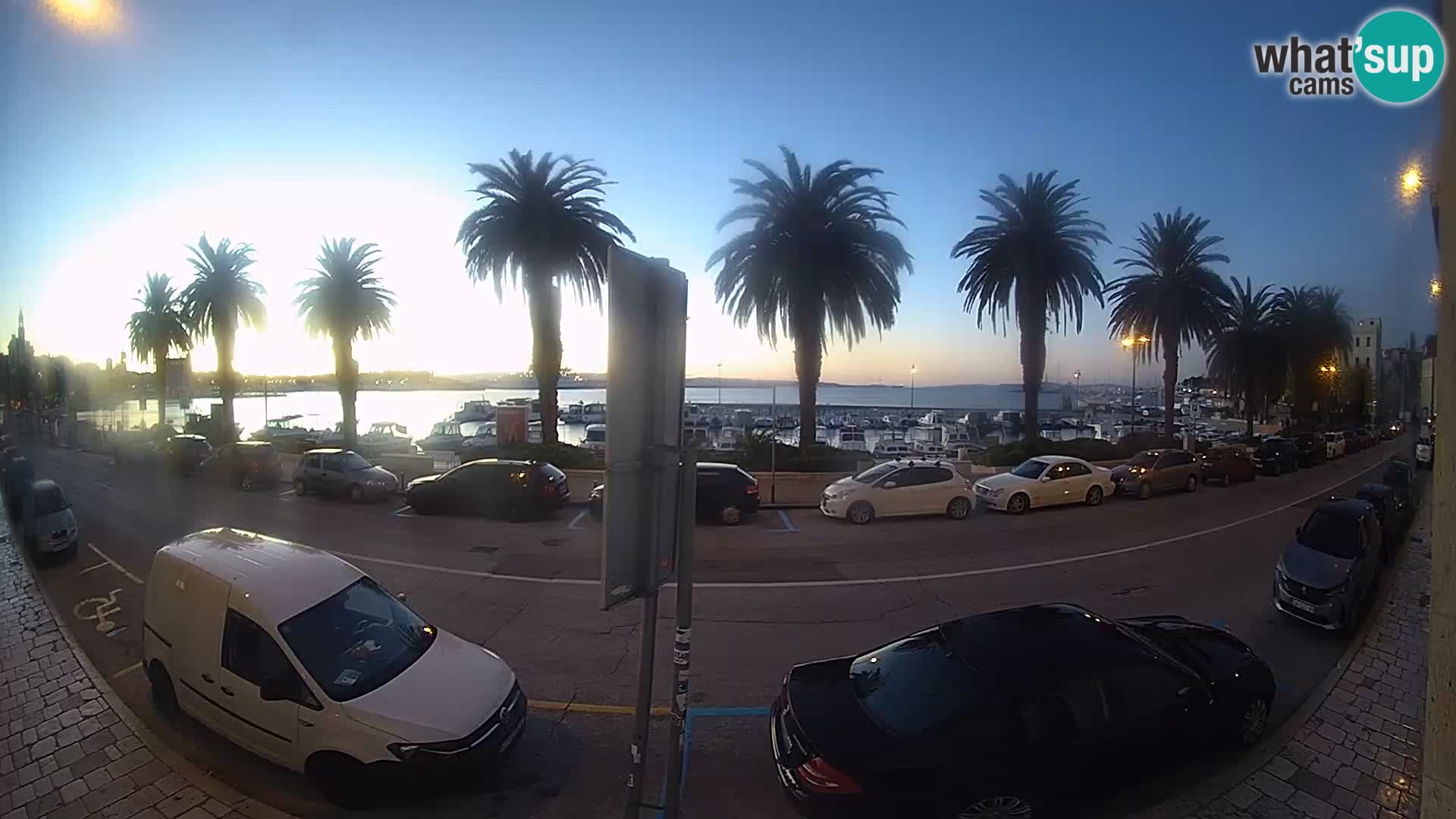 Webcam Split – Seaside Promenade