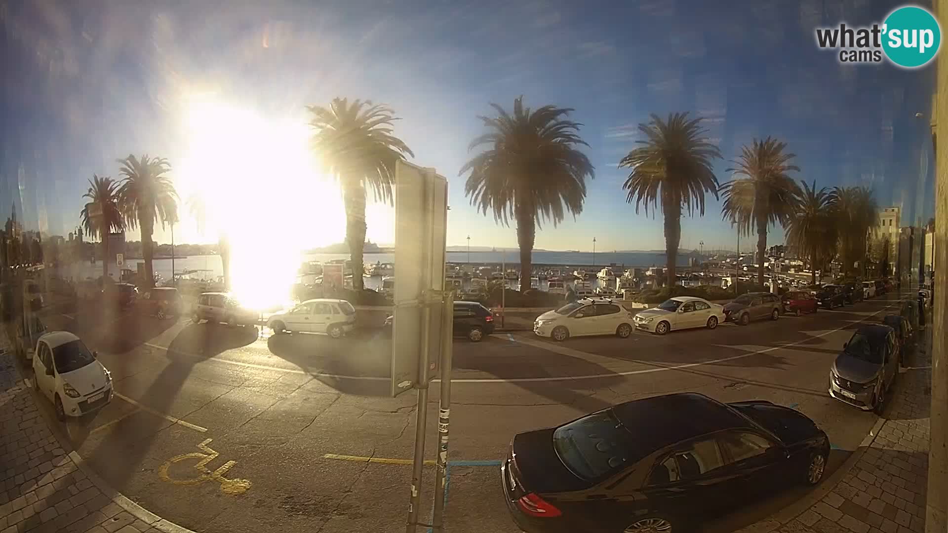 Webcam Split – Seaside Promenade