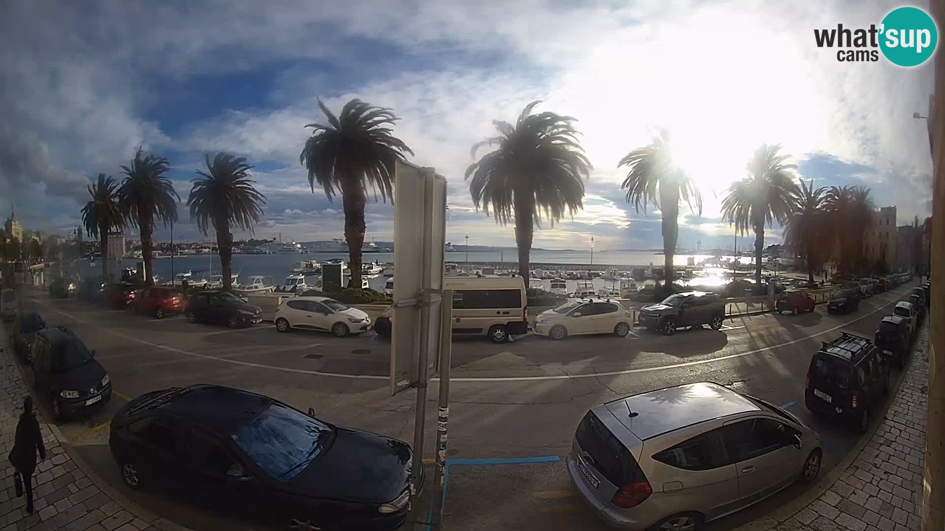 Webcam Split – Seaside Promenade