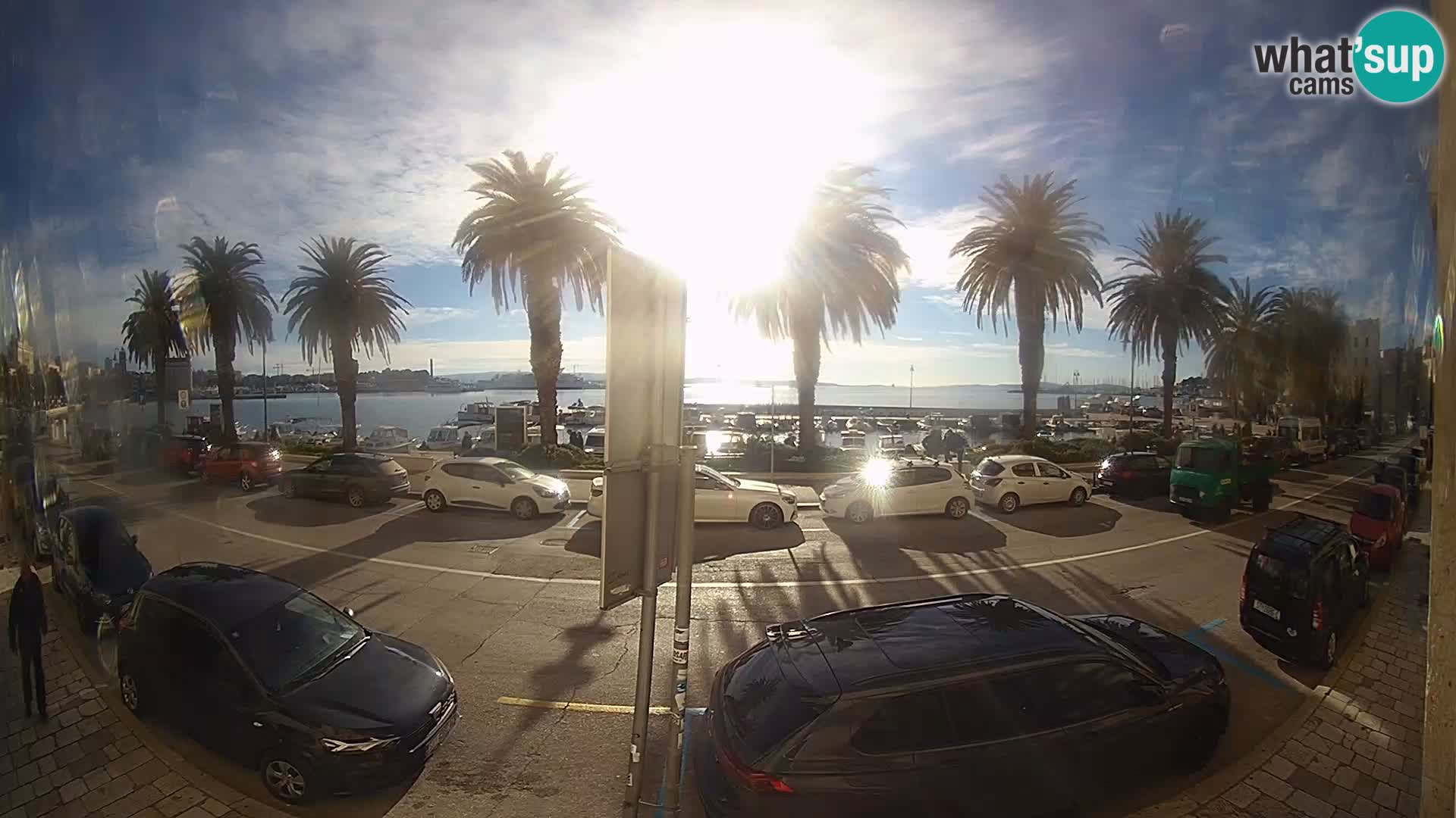 Webcam Split – Seaside Promenade