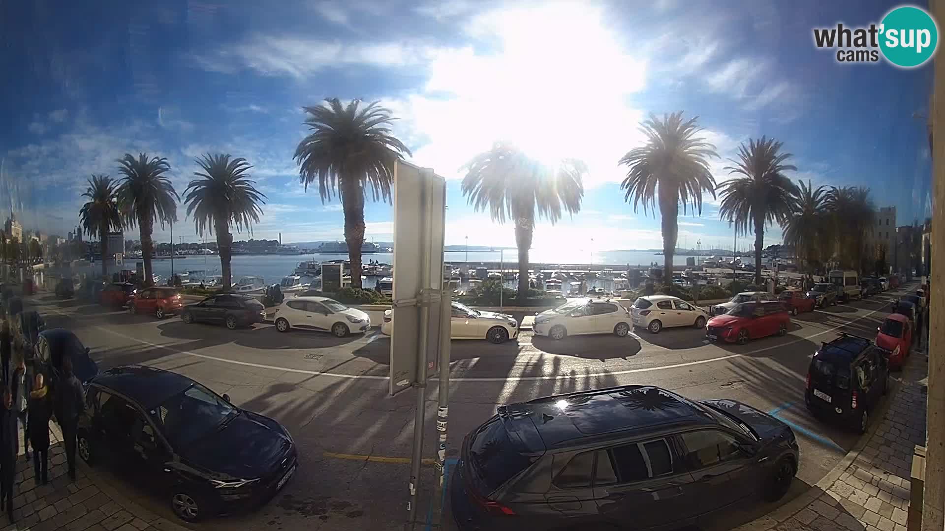 Webcam Split – Seaside Promenade