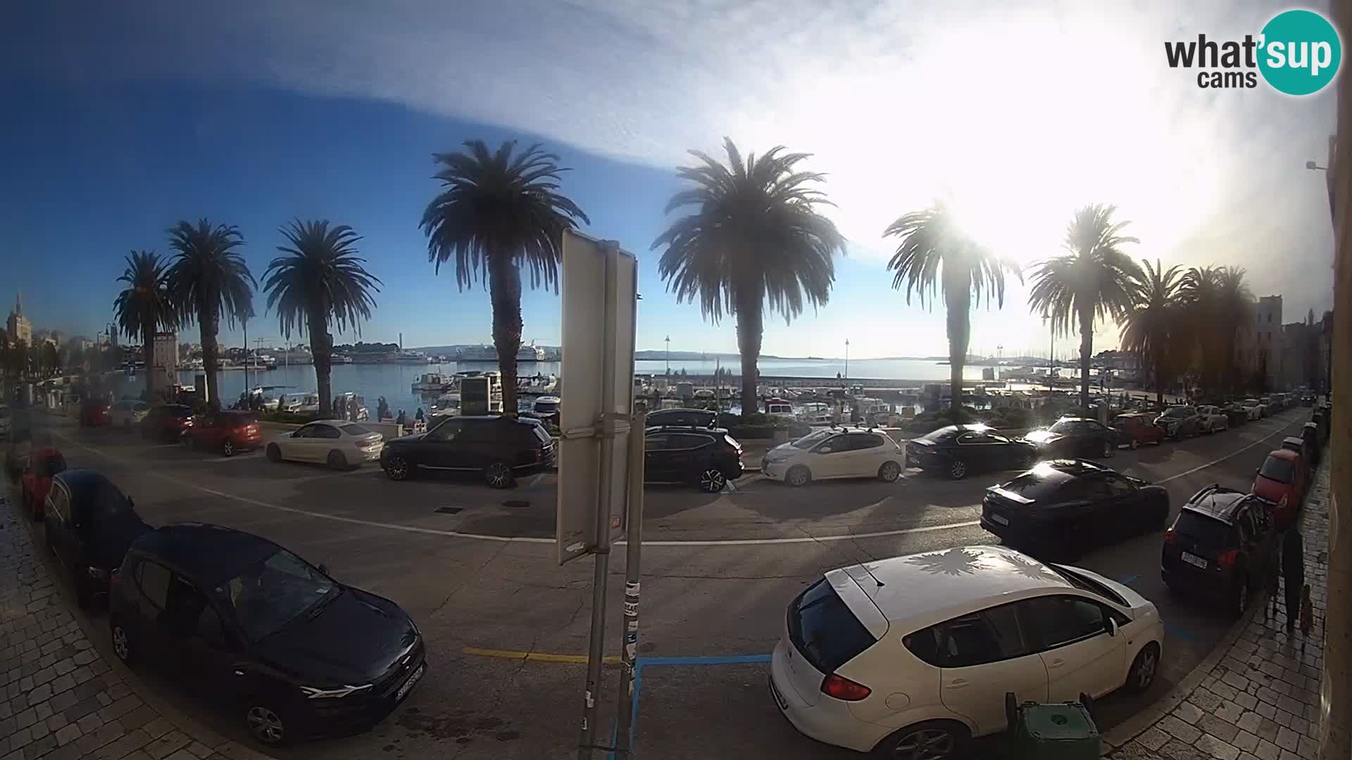 Webcam Split – Seaside Promenade