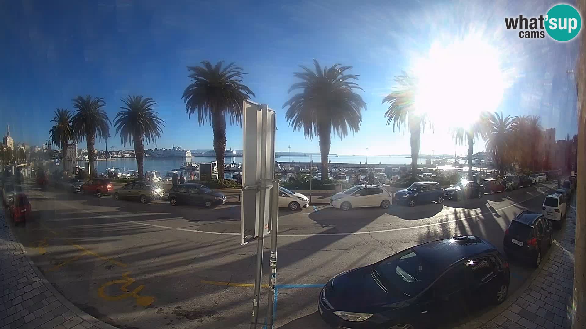 Webcam Split – Seaside Promenade