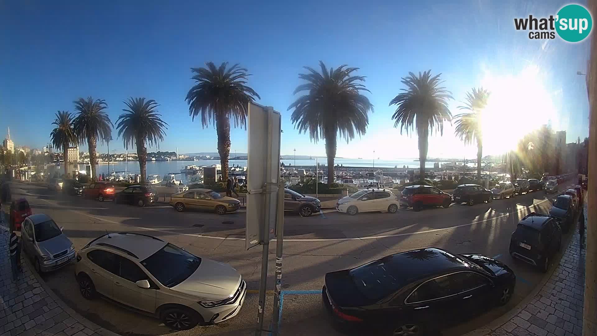 Webcam Split – Seaside Promenade