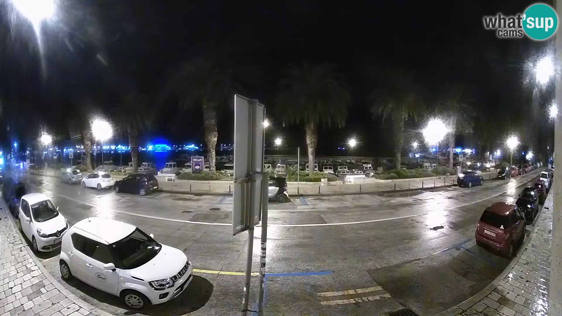 Webcam Split – Seaside Promenade