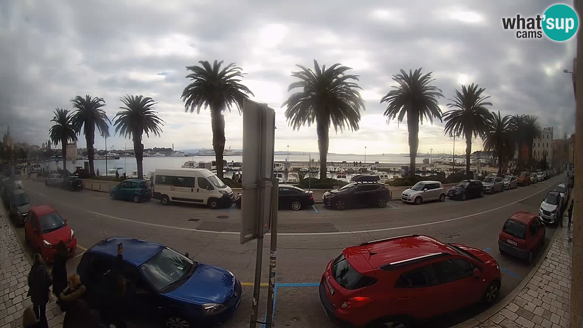 Webcam Split – Seaside Promenade