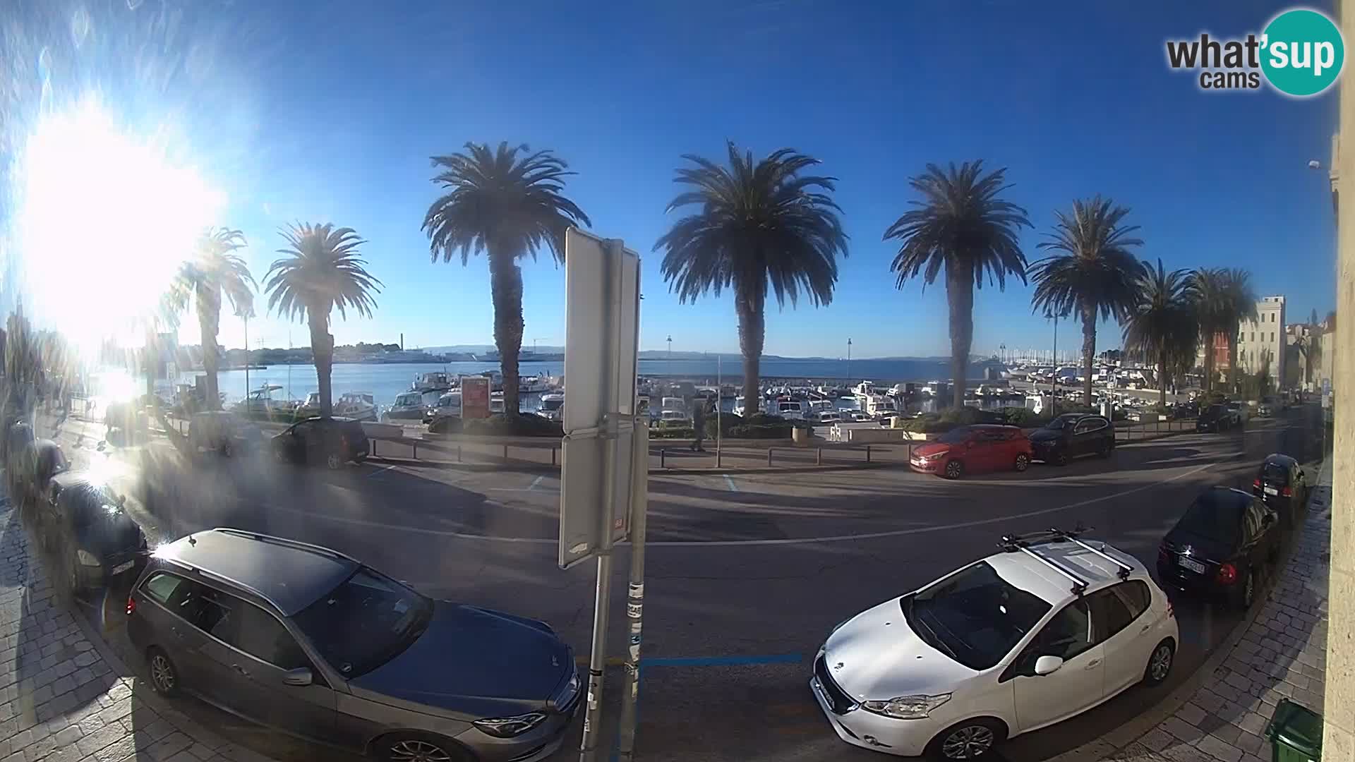 Webcam Split – Seaside Promenade