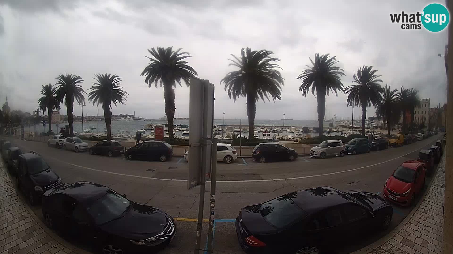 Webcam Split – Seaside Promenade