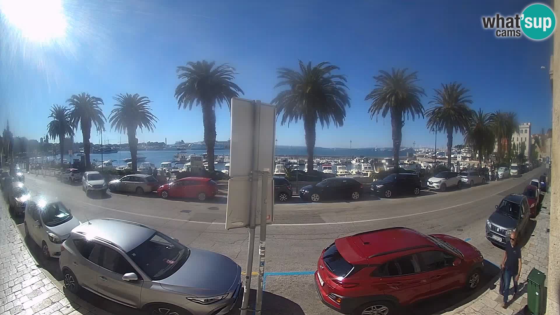 Webcam Split – Seaside Promenade