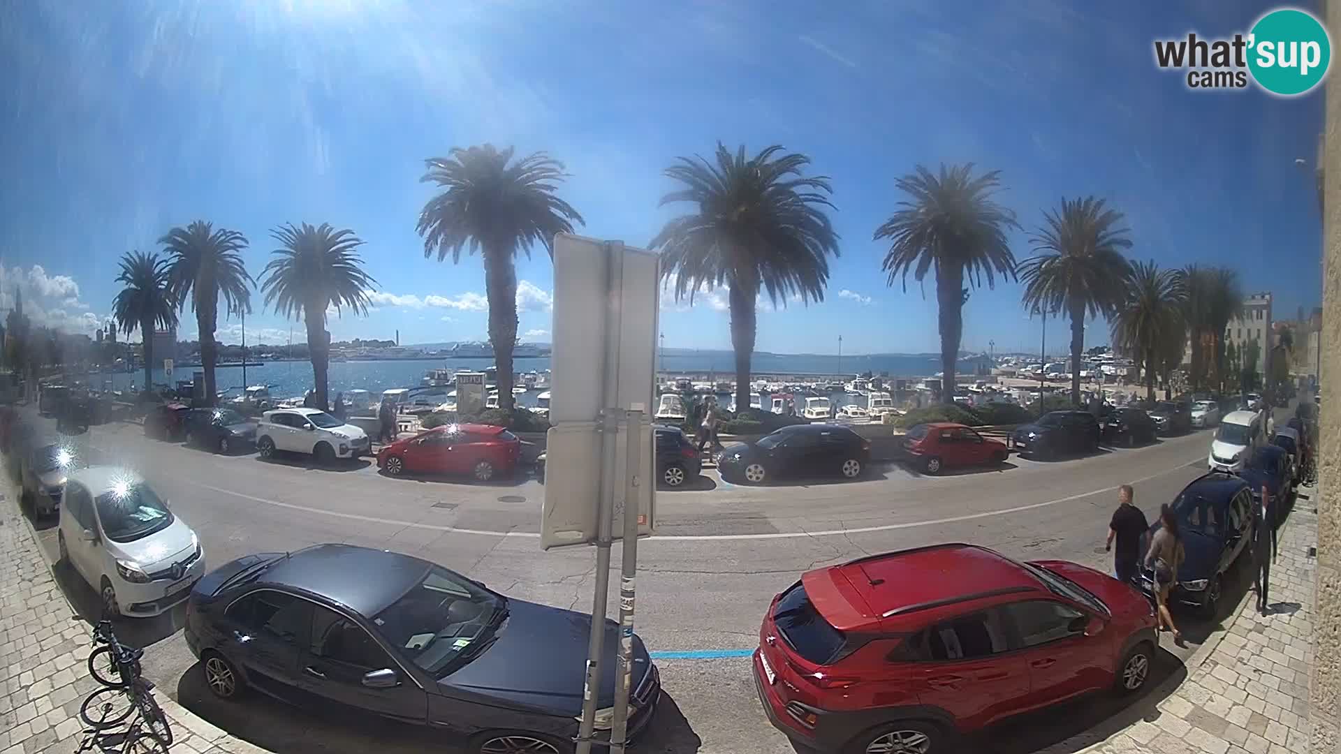 Webcam Split – Seaside Promenade