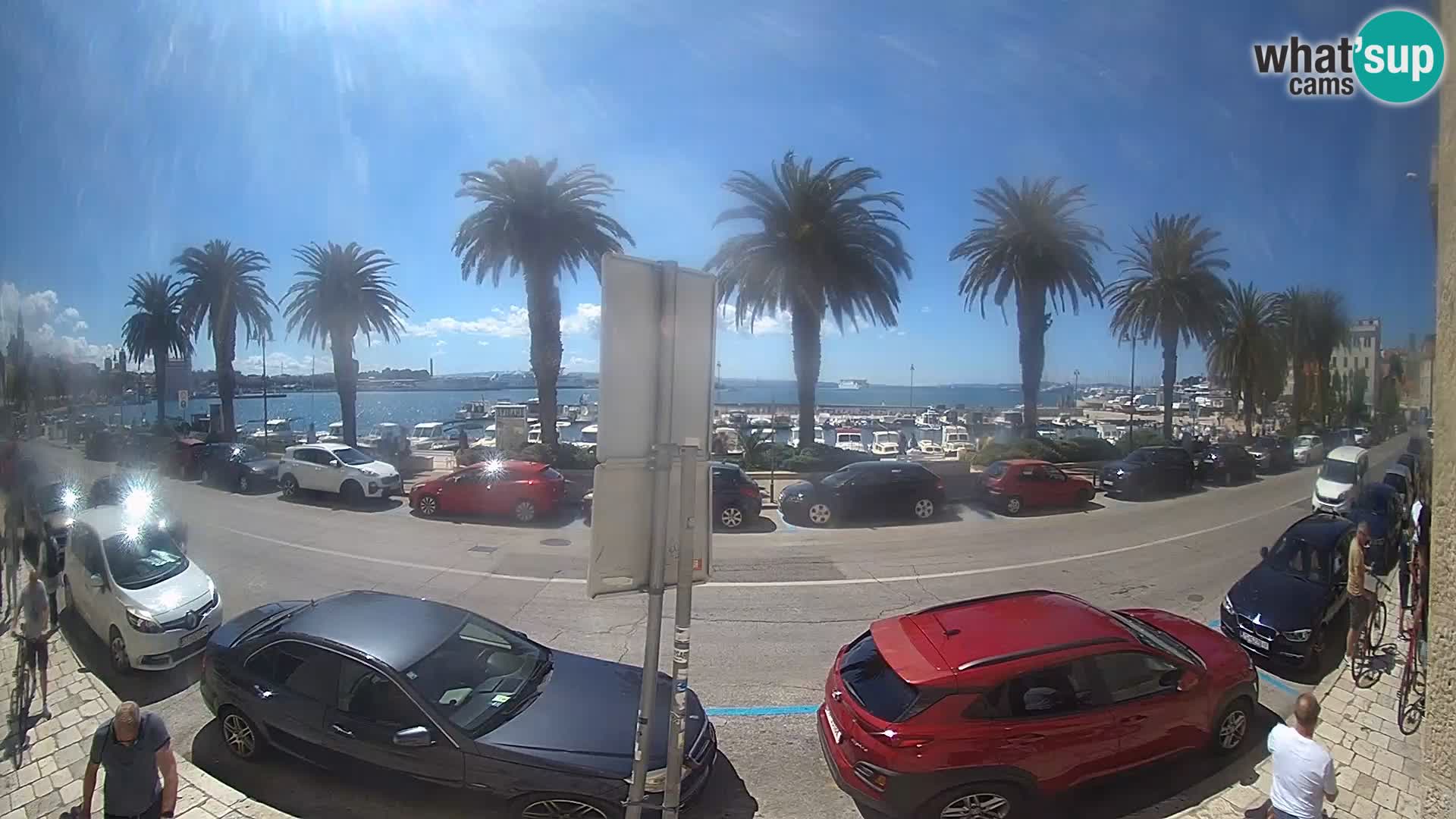 Webcam Split – Seaside Promenade
