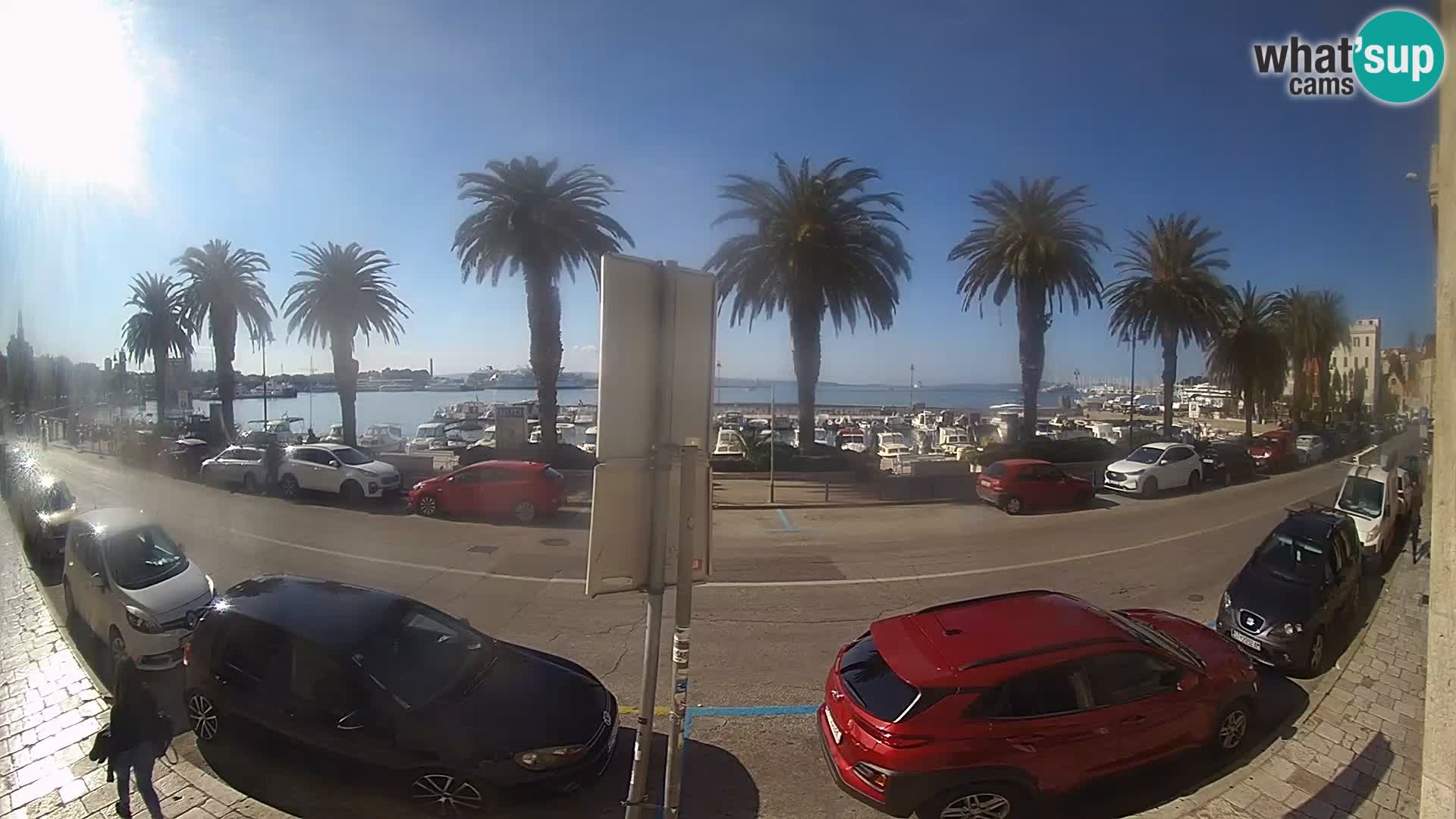 Webcam Split – Seaside Promenade