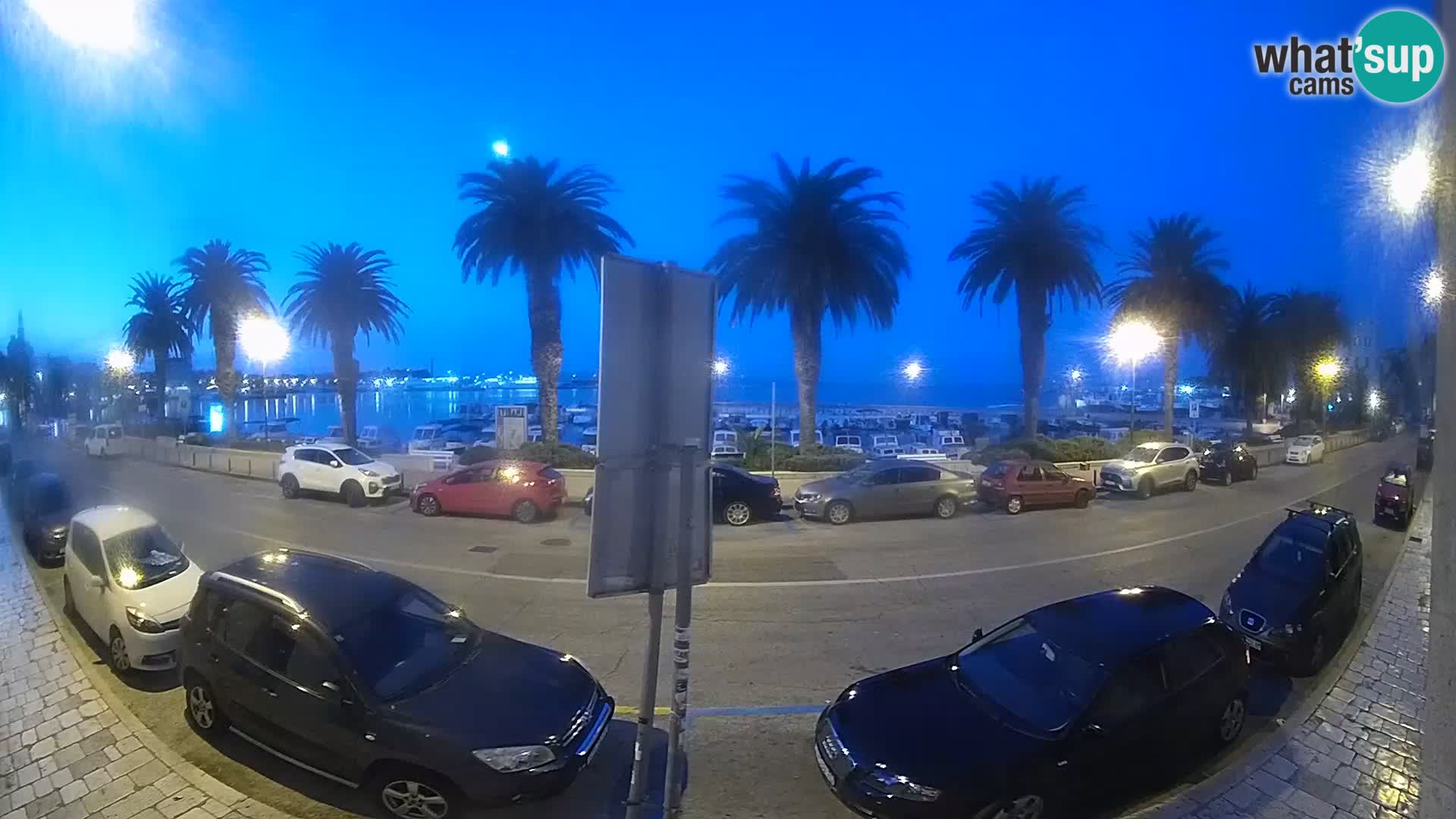 Webcam Split – Seaside Promenade