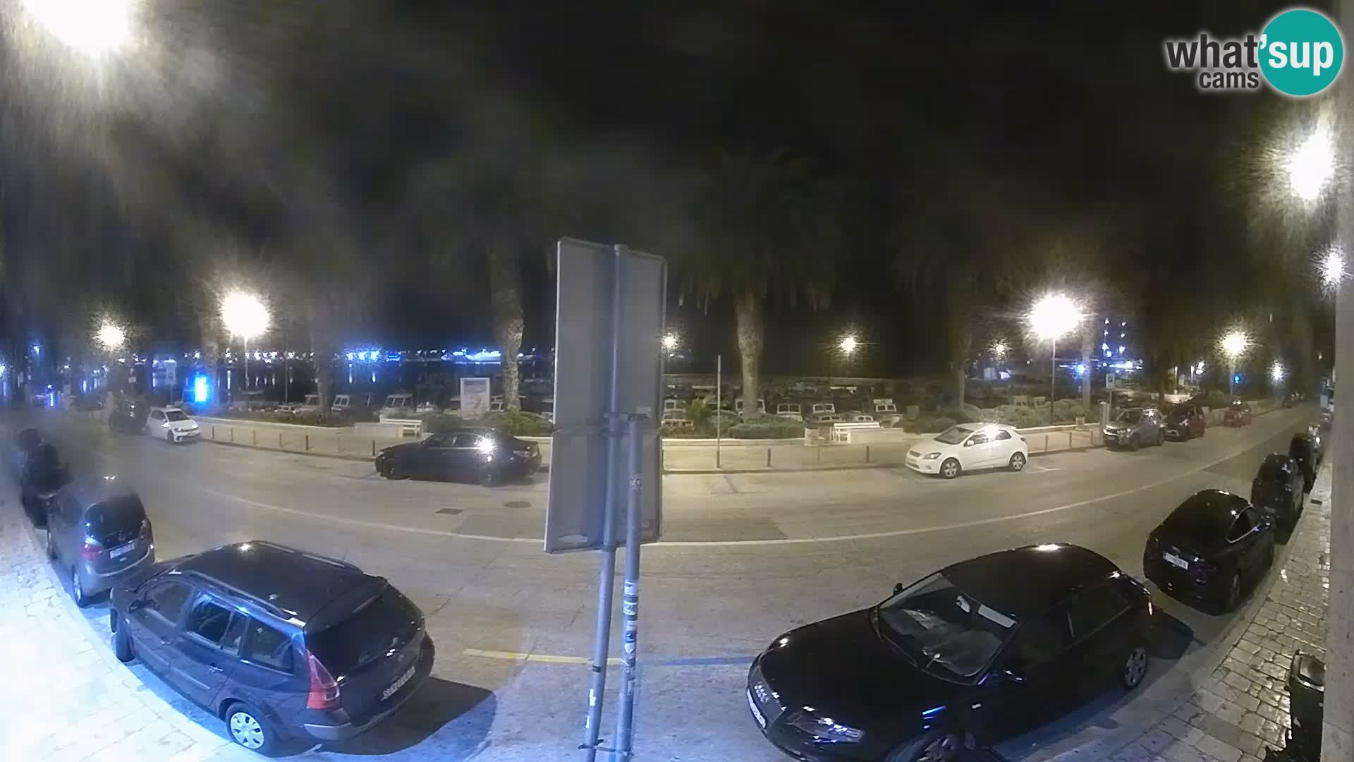 Webcam Split – Seaside Promenade