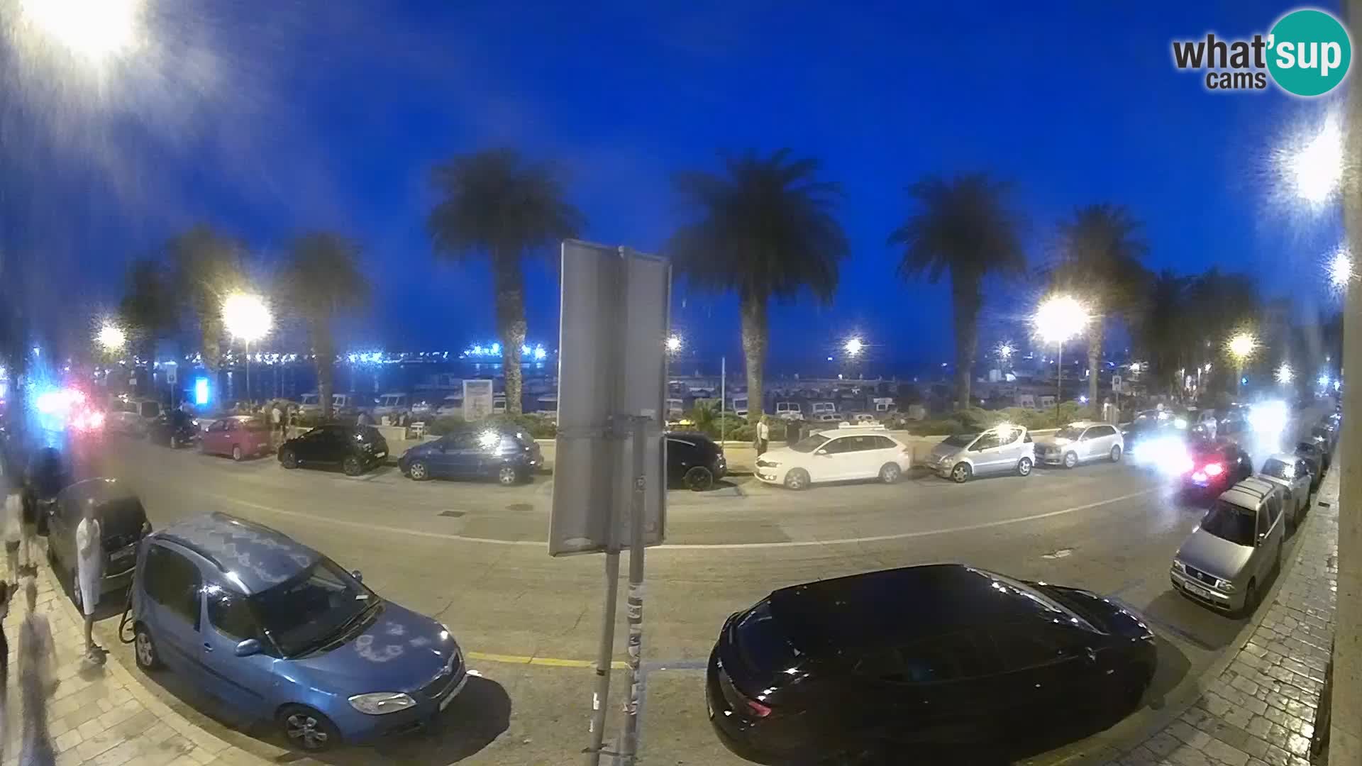 Webcam Split – Seaside Promenade