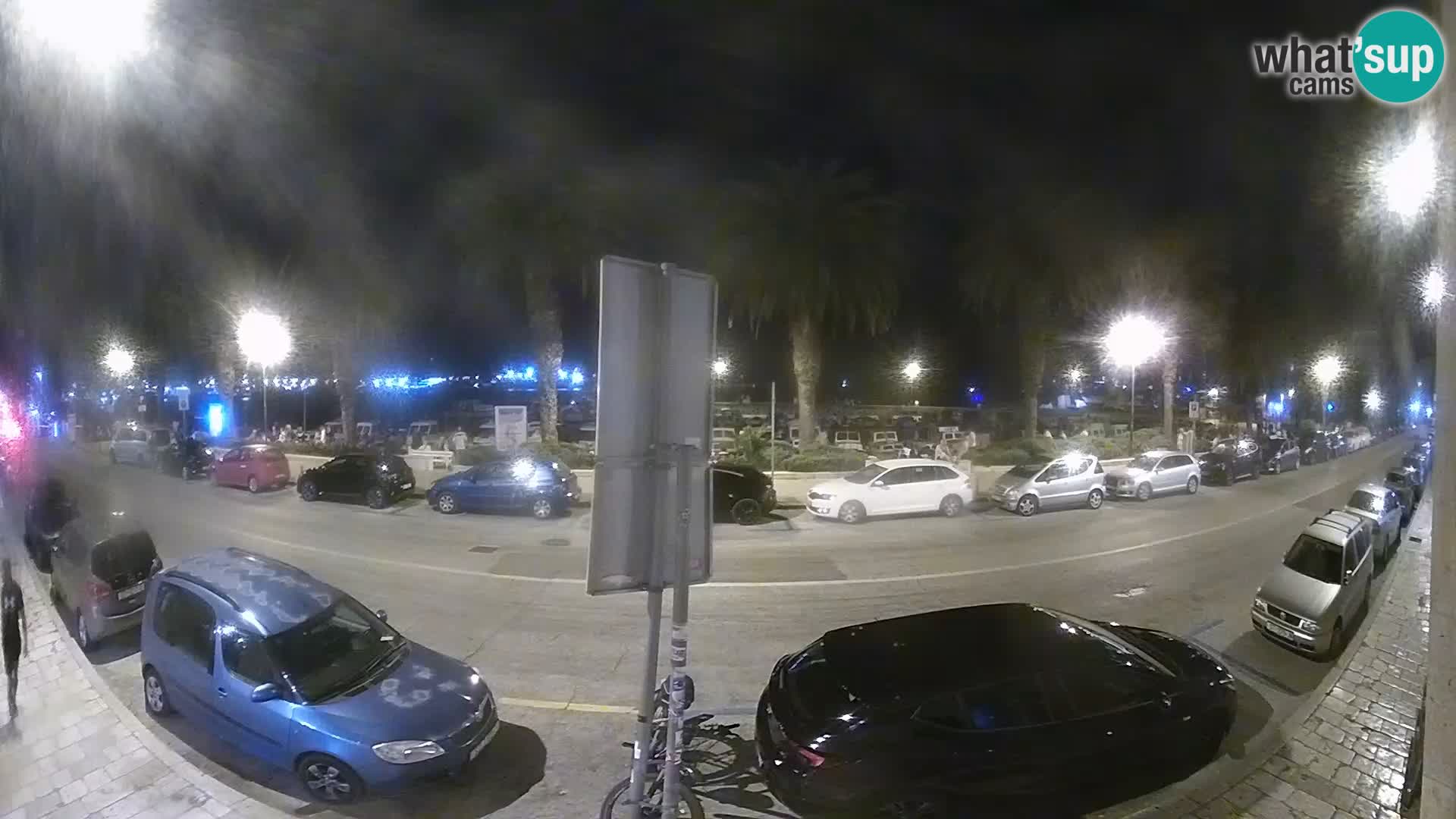 Webcam Split – Seaside Promenade