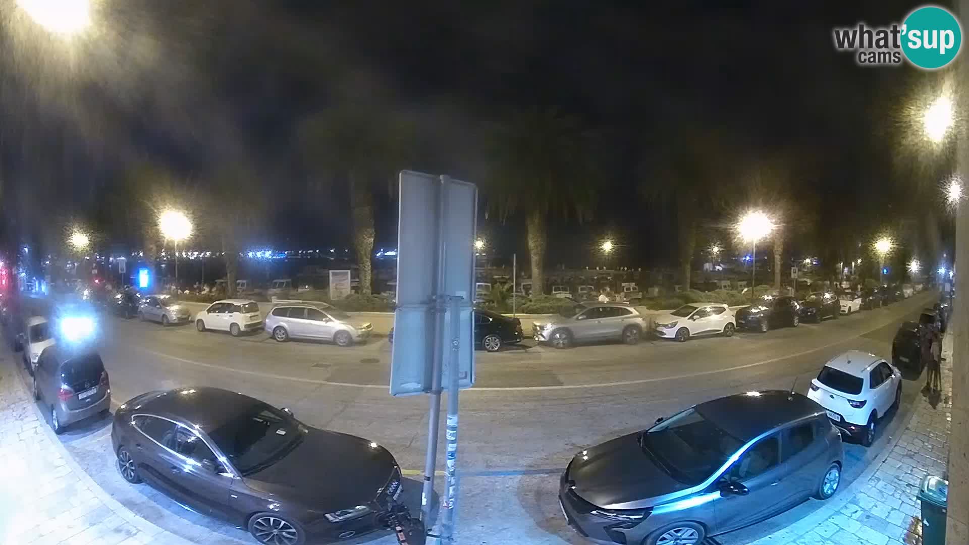 Webcam Split – Seaside Promenade
