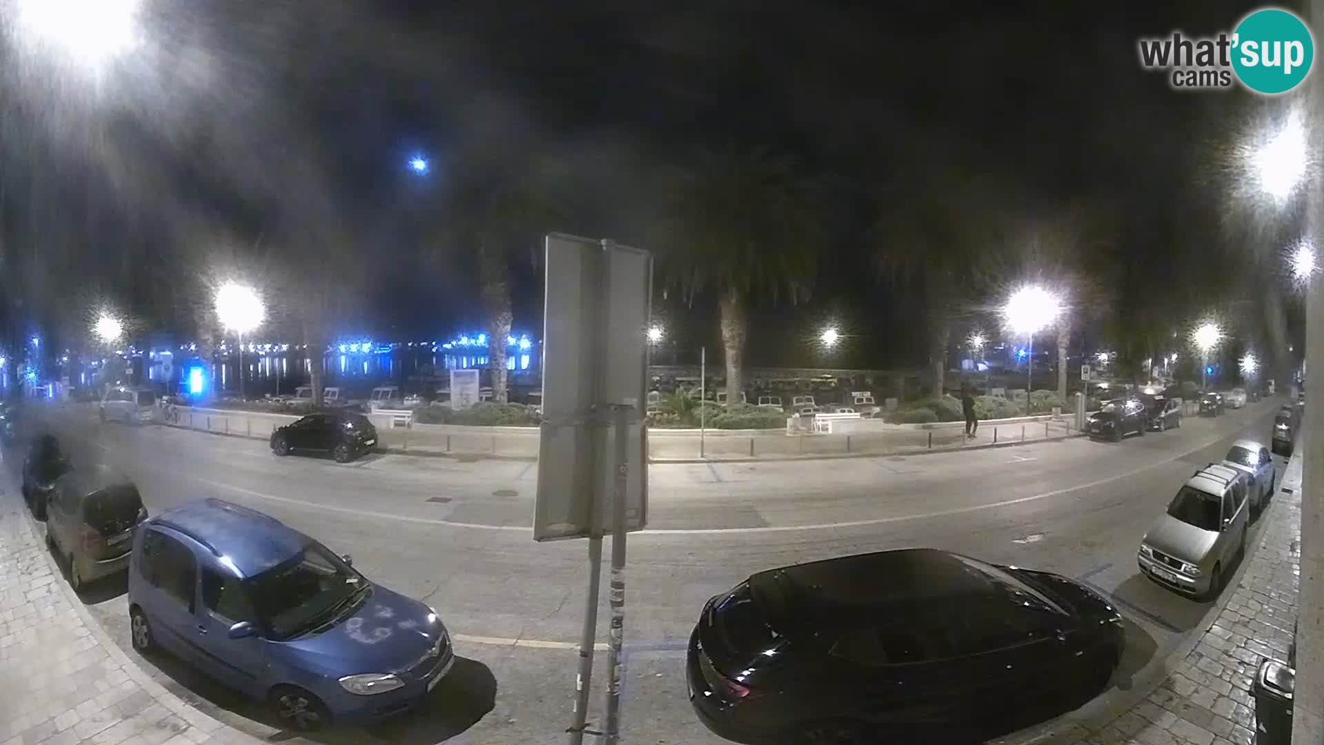 Webcam Split – Seaside Promenade