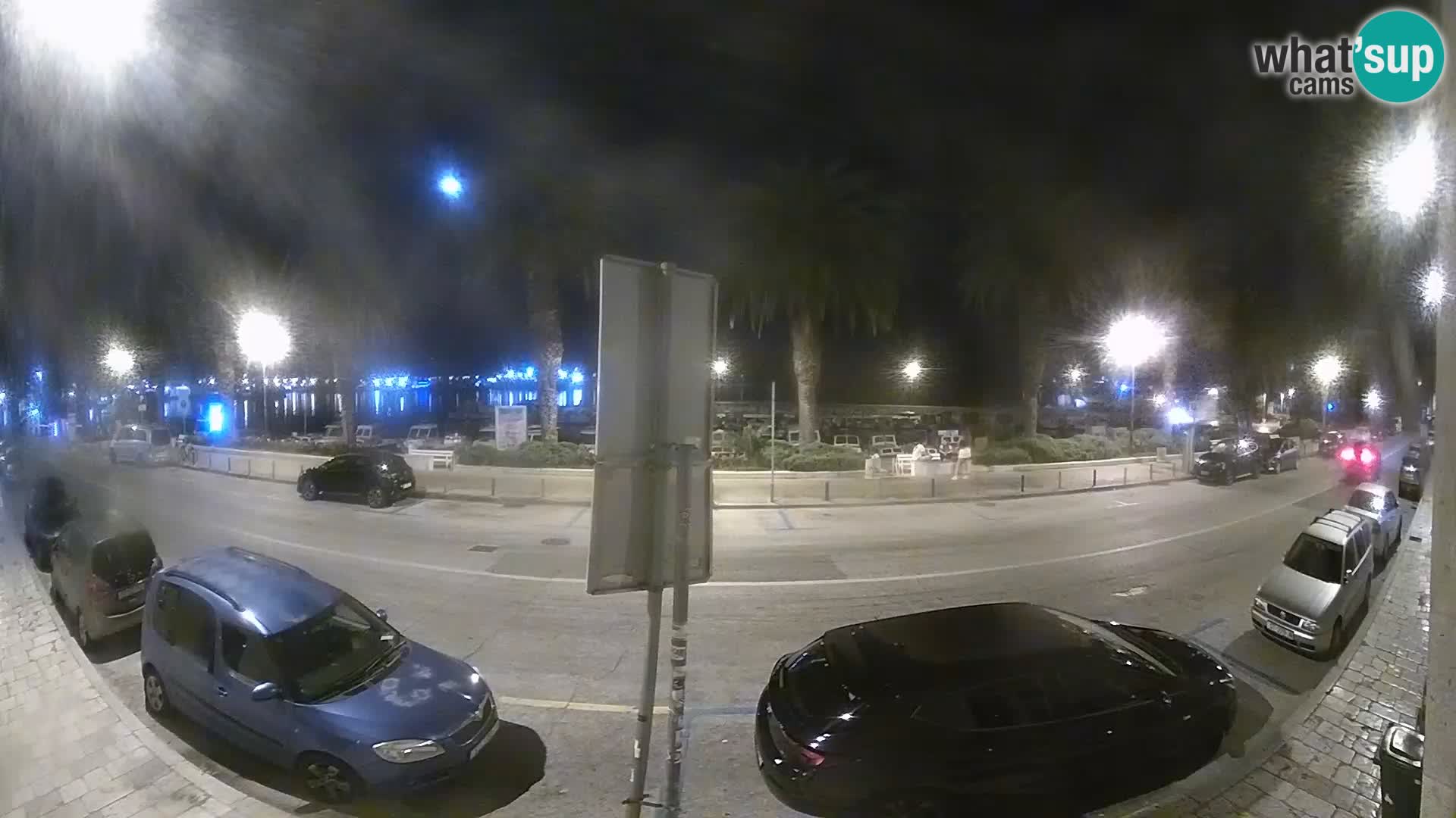 Webcam Split – Seaside Promenade