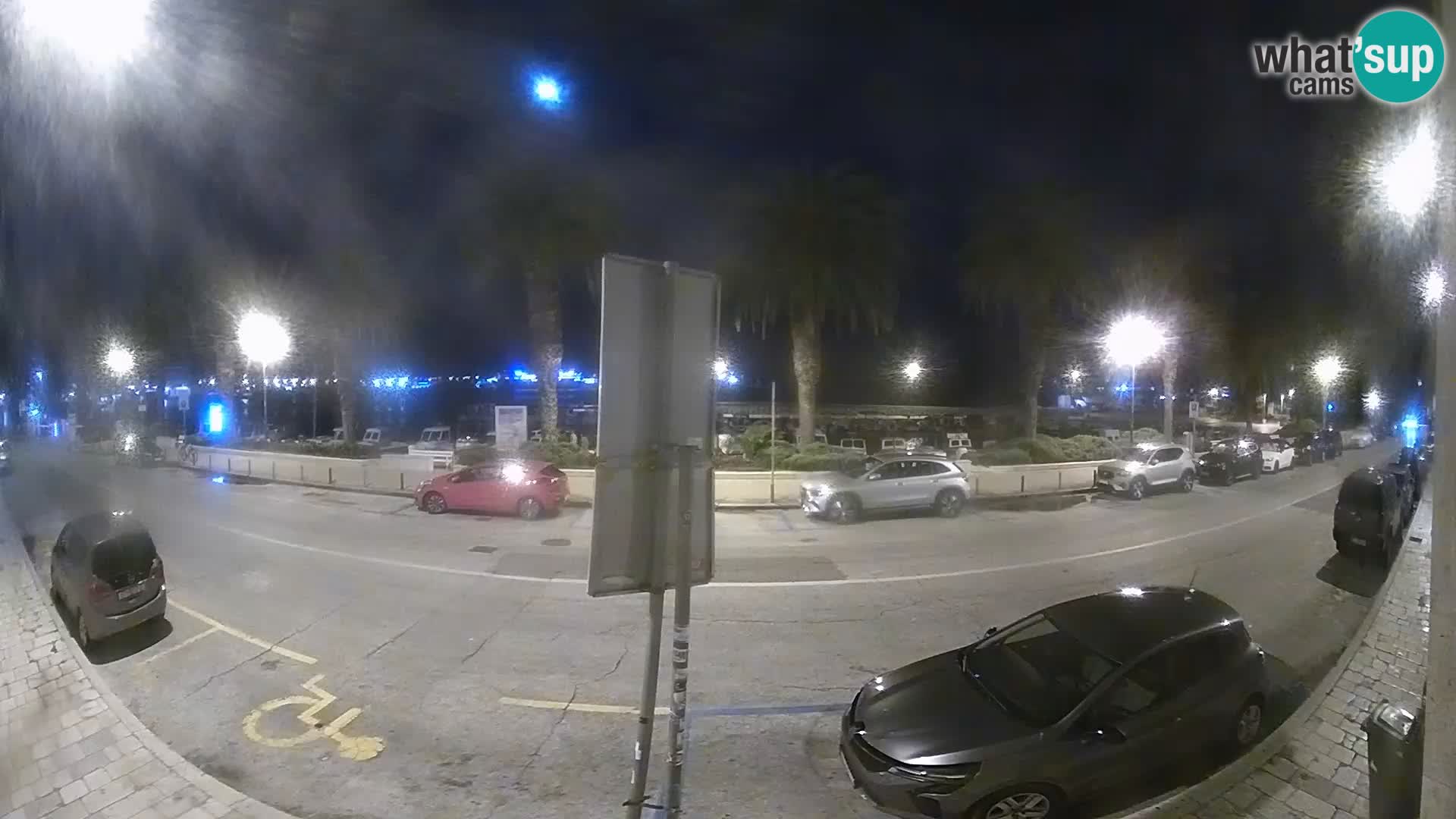 Webcam Split – Seaside Promenade