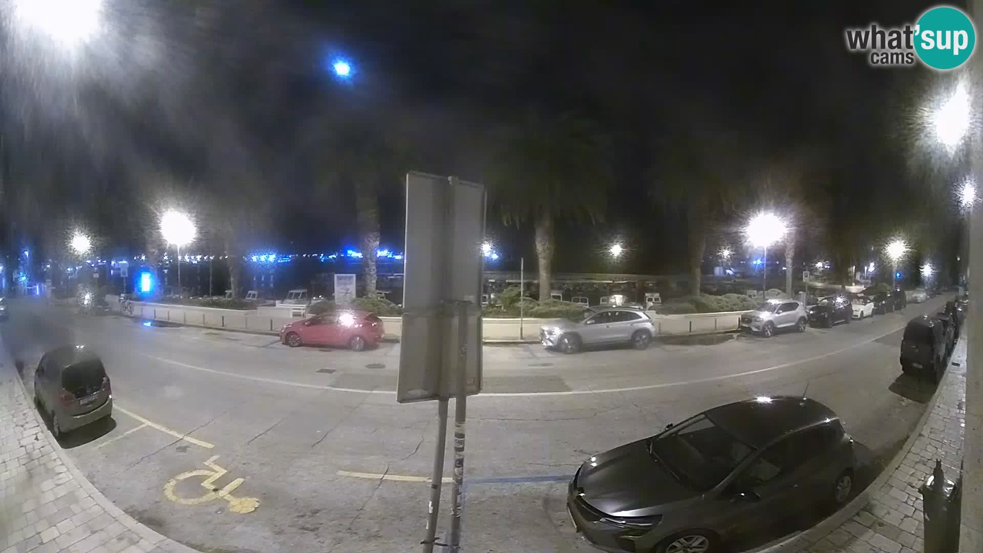 Webcam Split – Seaside Promenade