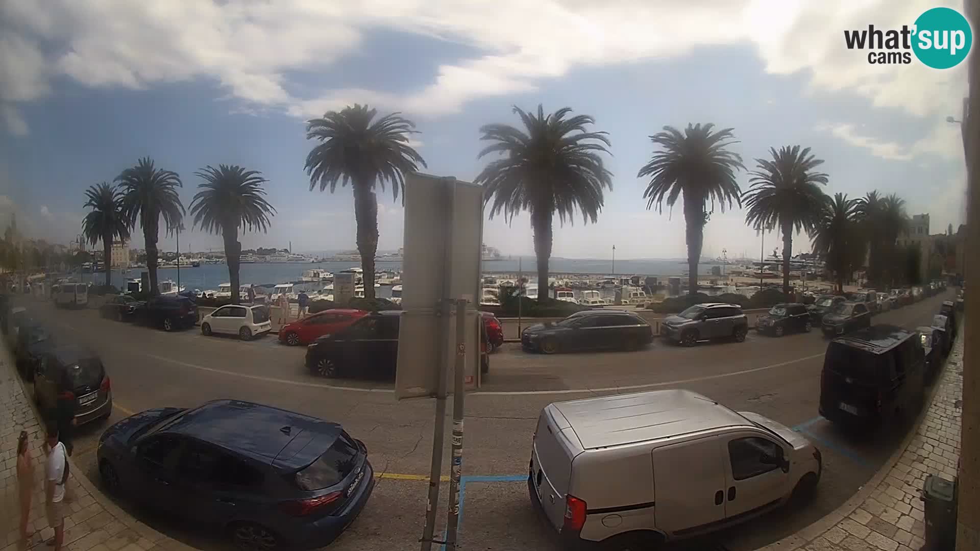 Webcam Split – Seaside Promenade