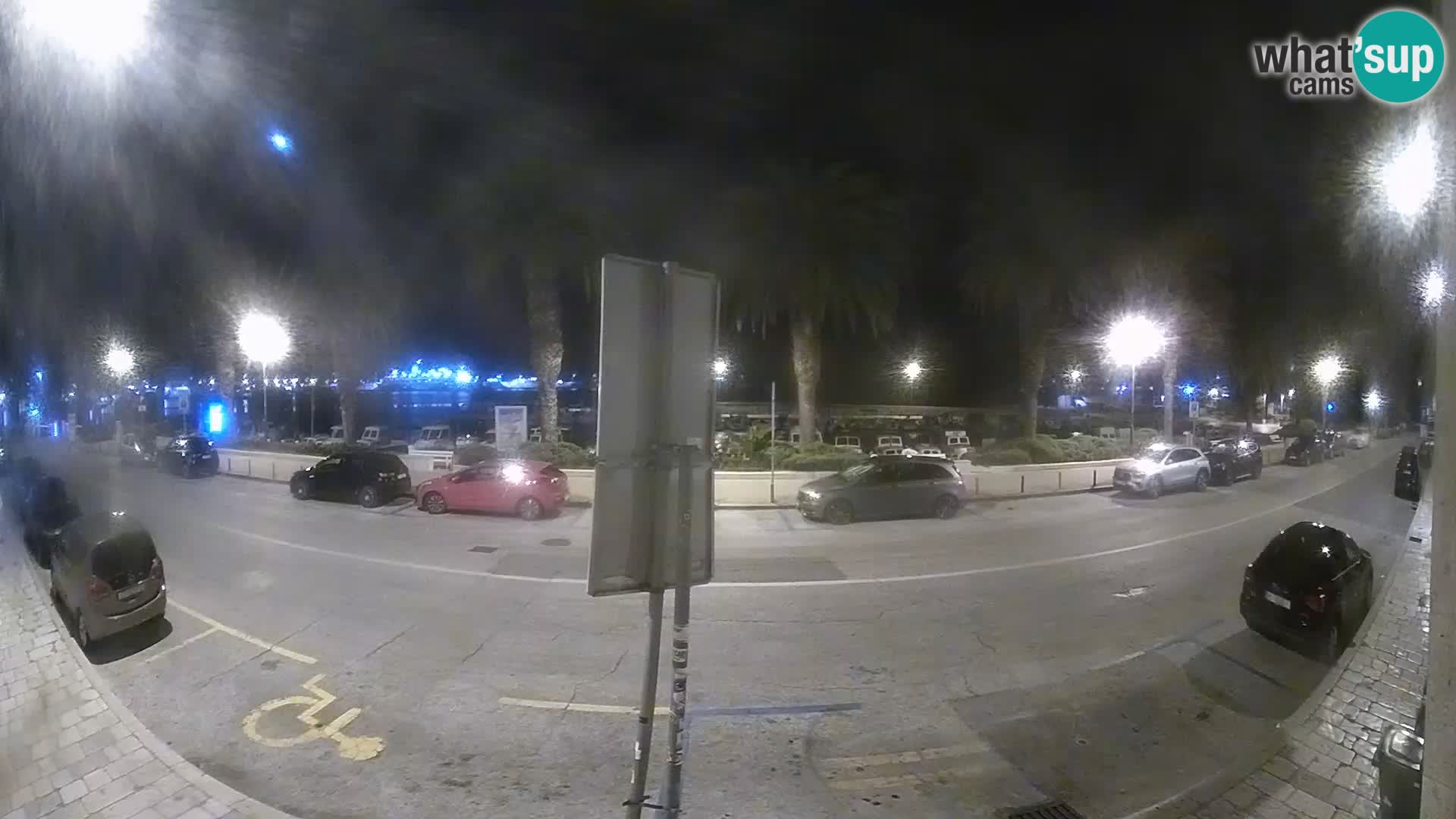Webcam Split – Seaside Promenade