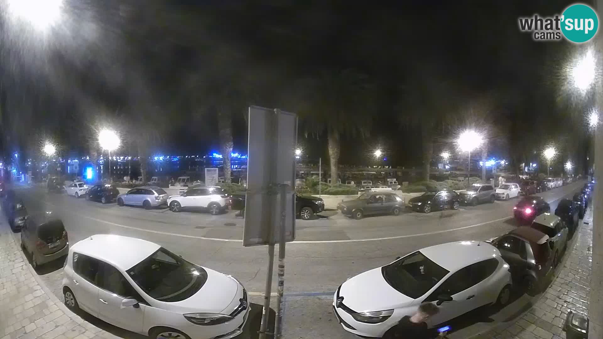 Webcam Split – Seaside Promenade
