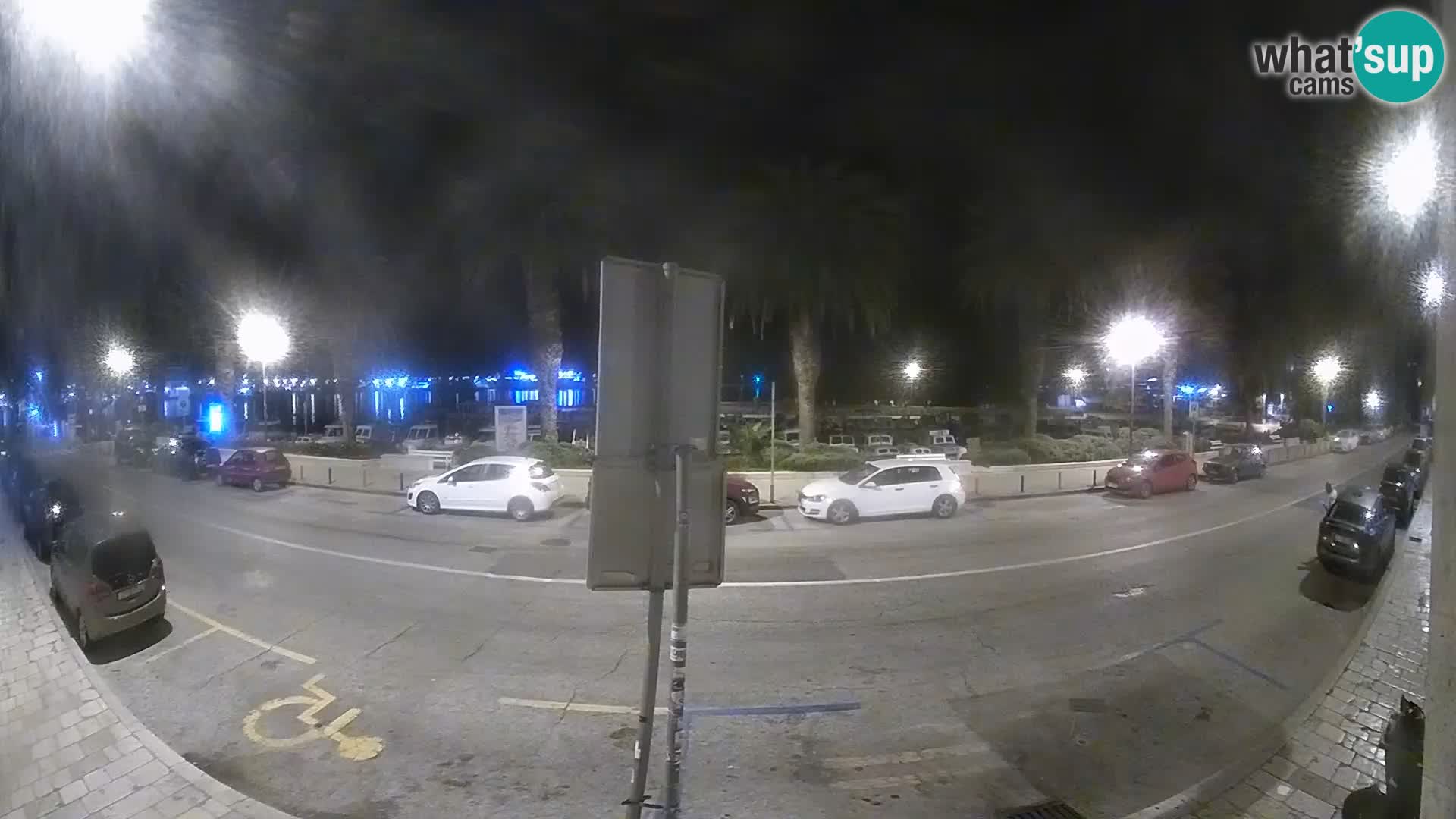 Webcam Split – Seaside Promenade