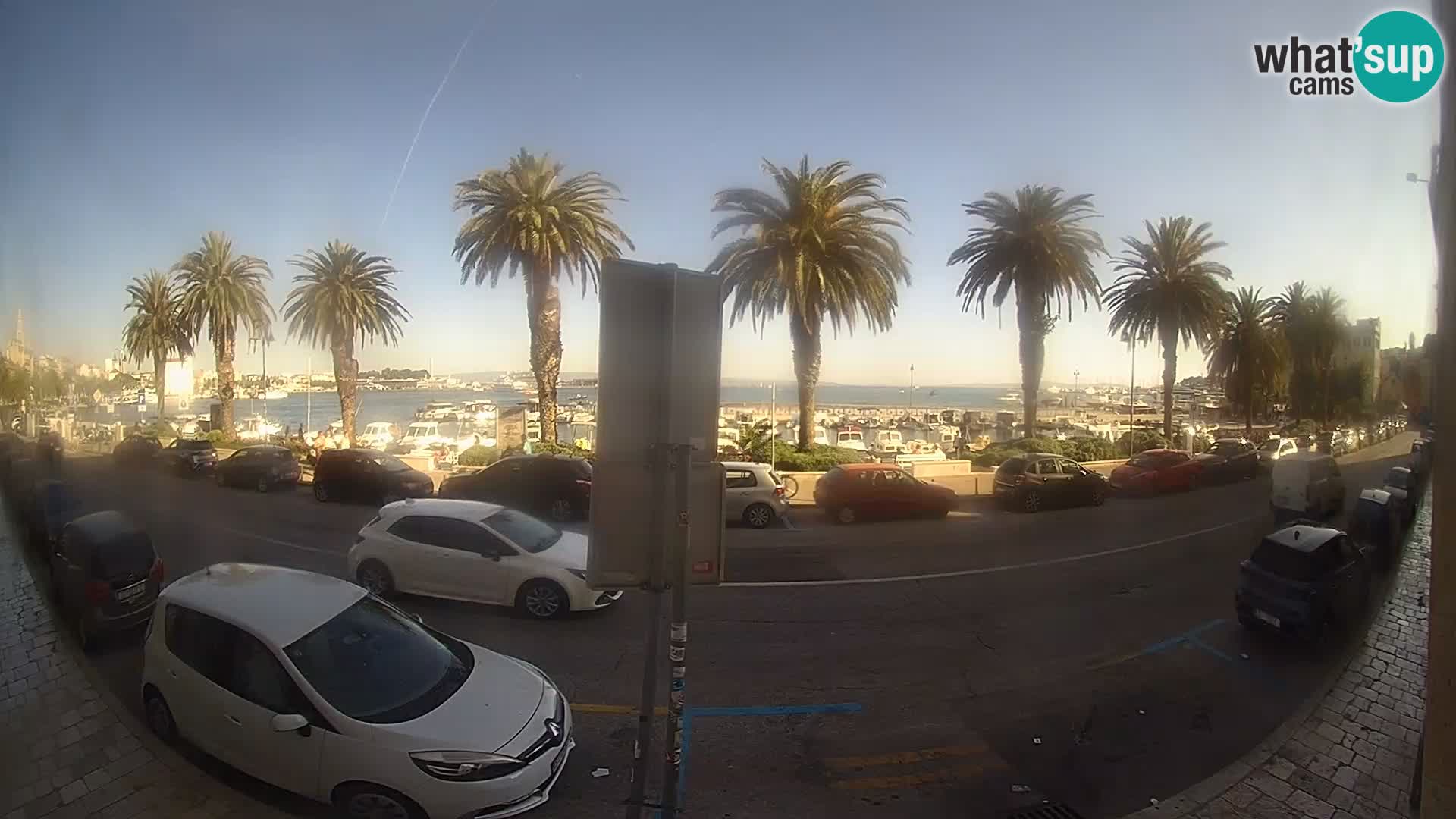 Webcam Split – Seaside Promenade