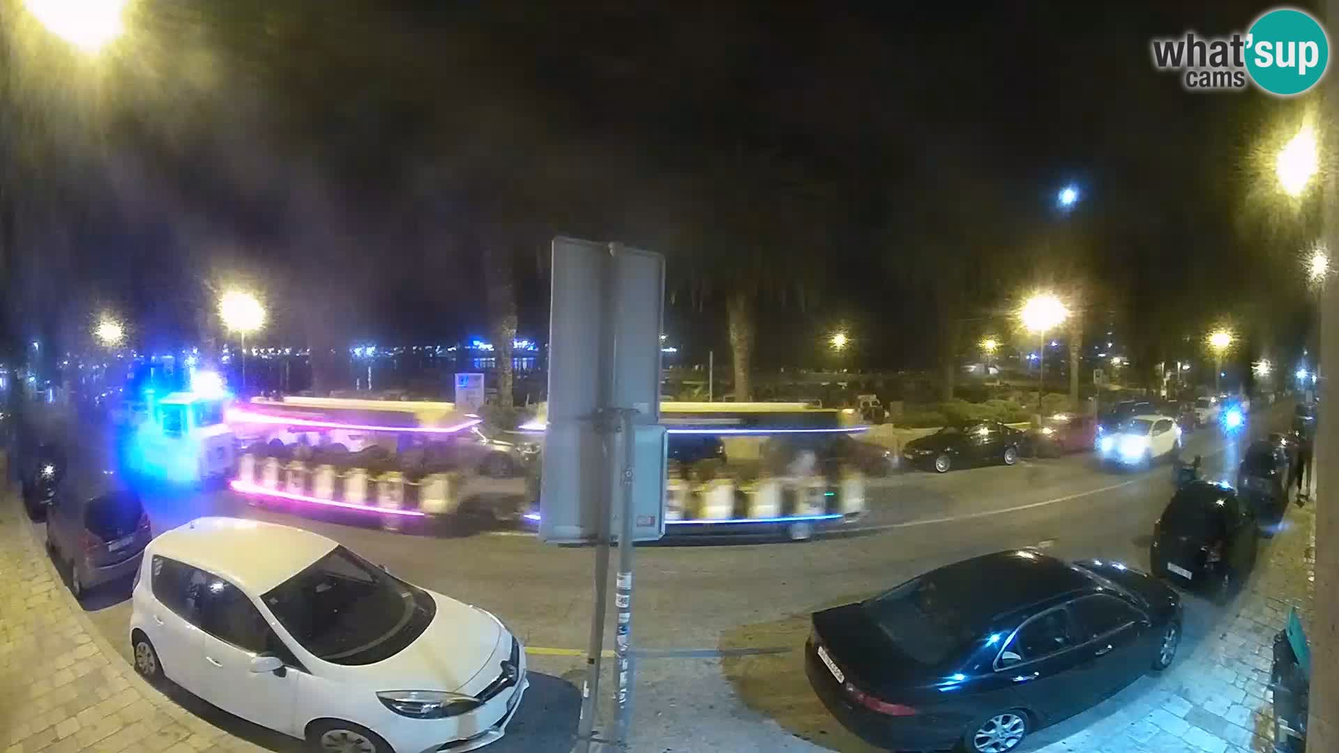 Webcam Split – Seaside Promenade
