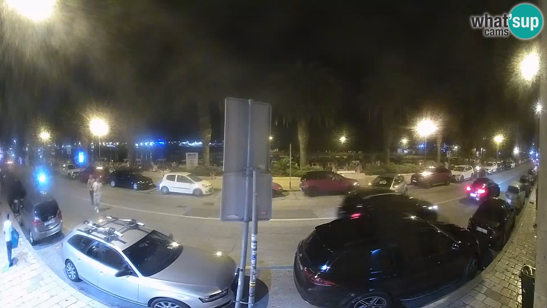 Webcam Split – Seaside Promenade