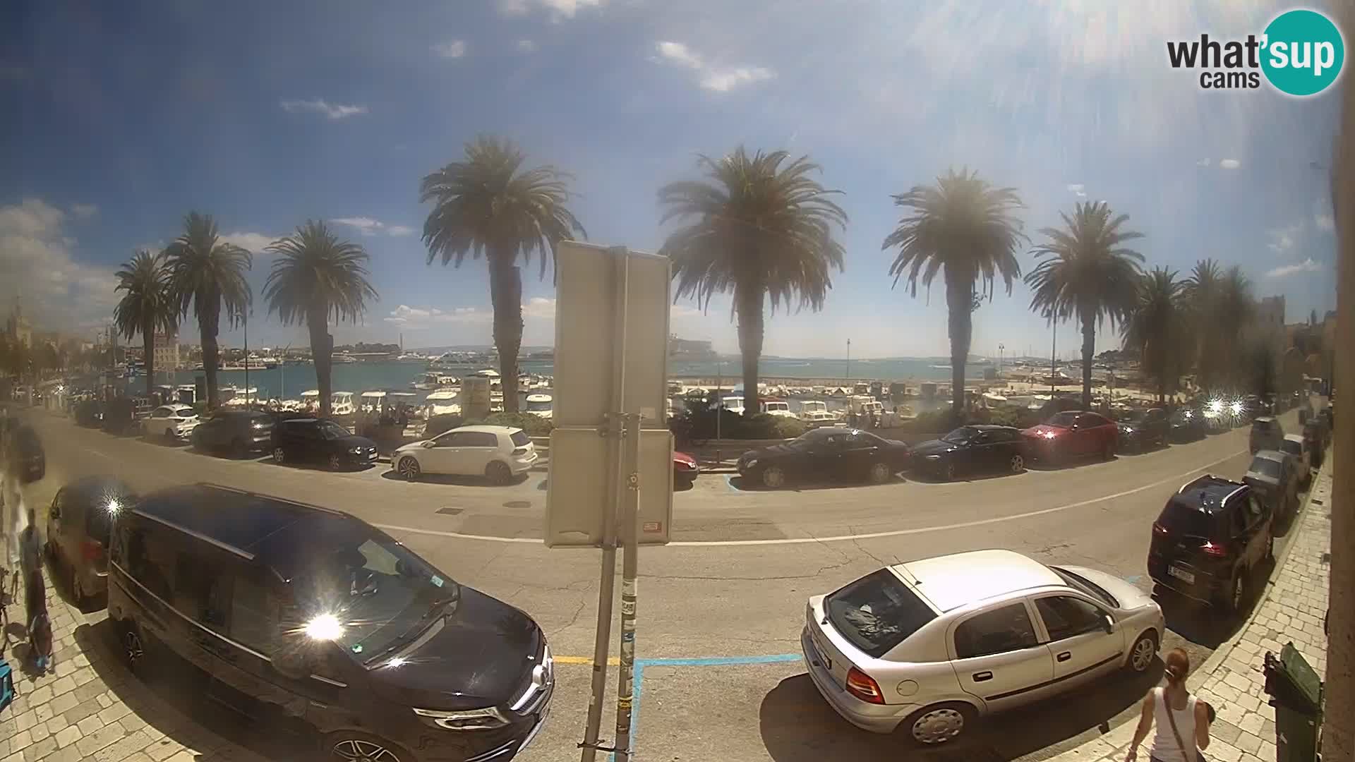 Webcam Split – Seaside Promenade