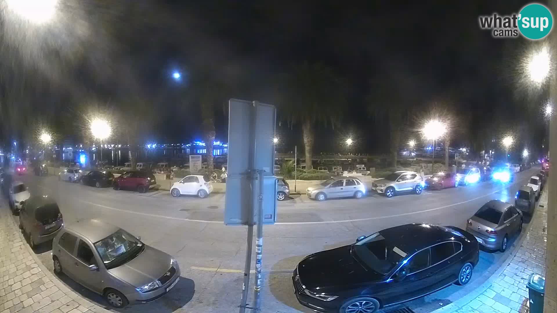 Webcam Split – Seaside Promenade