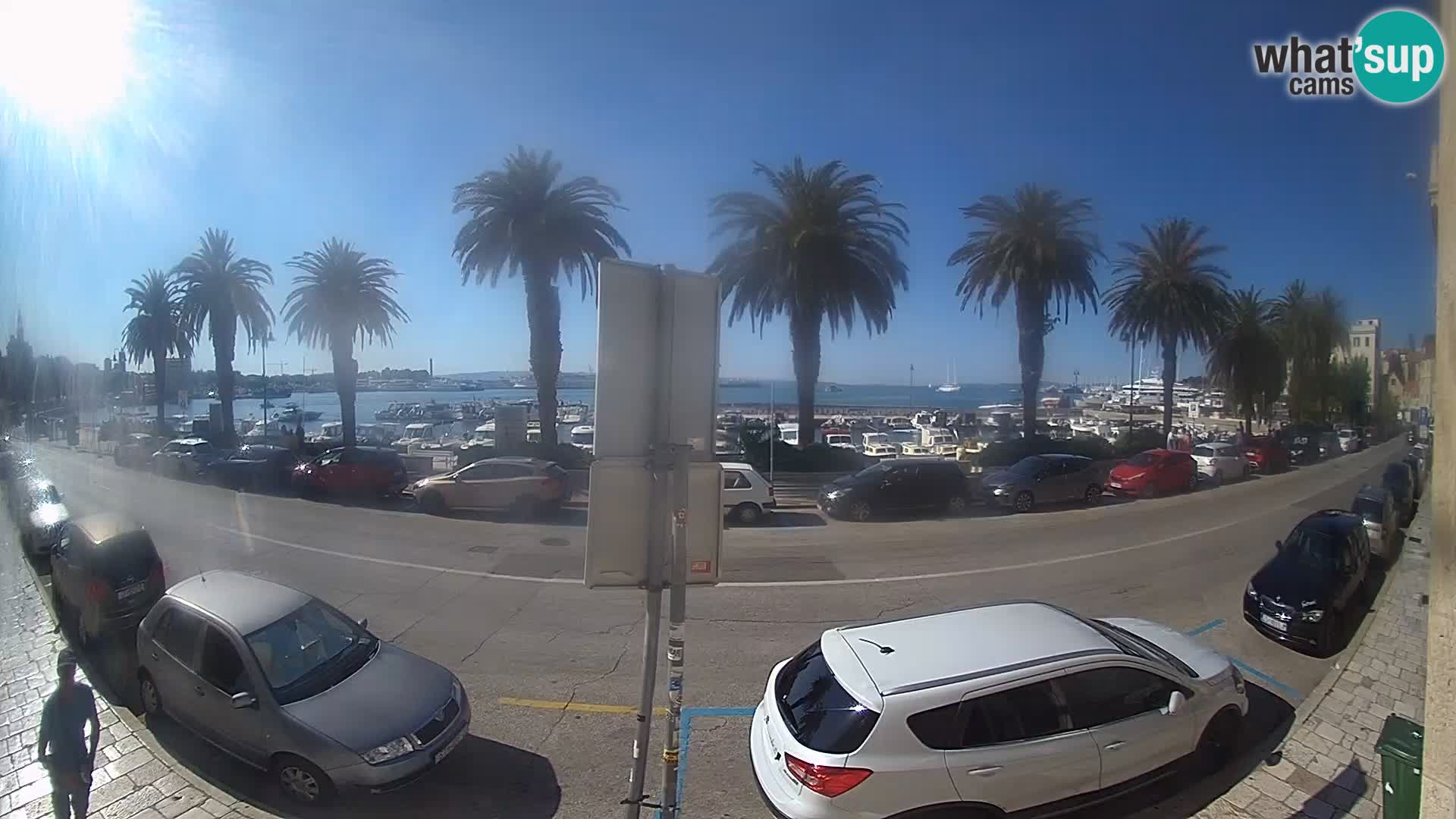 Webcam Split – Seaside Promenade