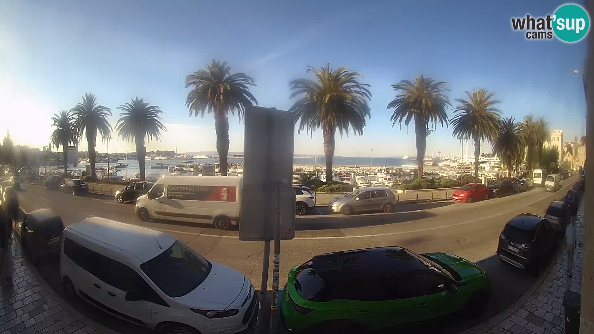 Webcam Split – Seaside Promenade