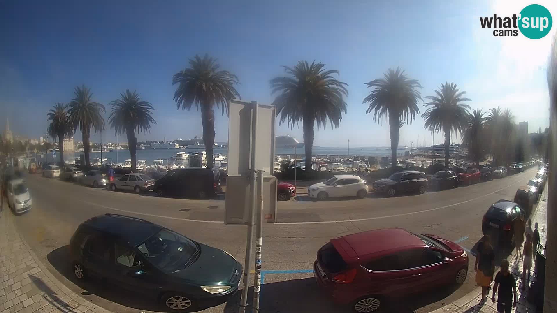 Webcam Split – Seaside Promenade