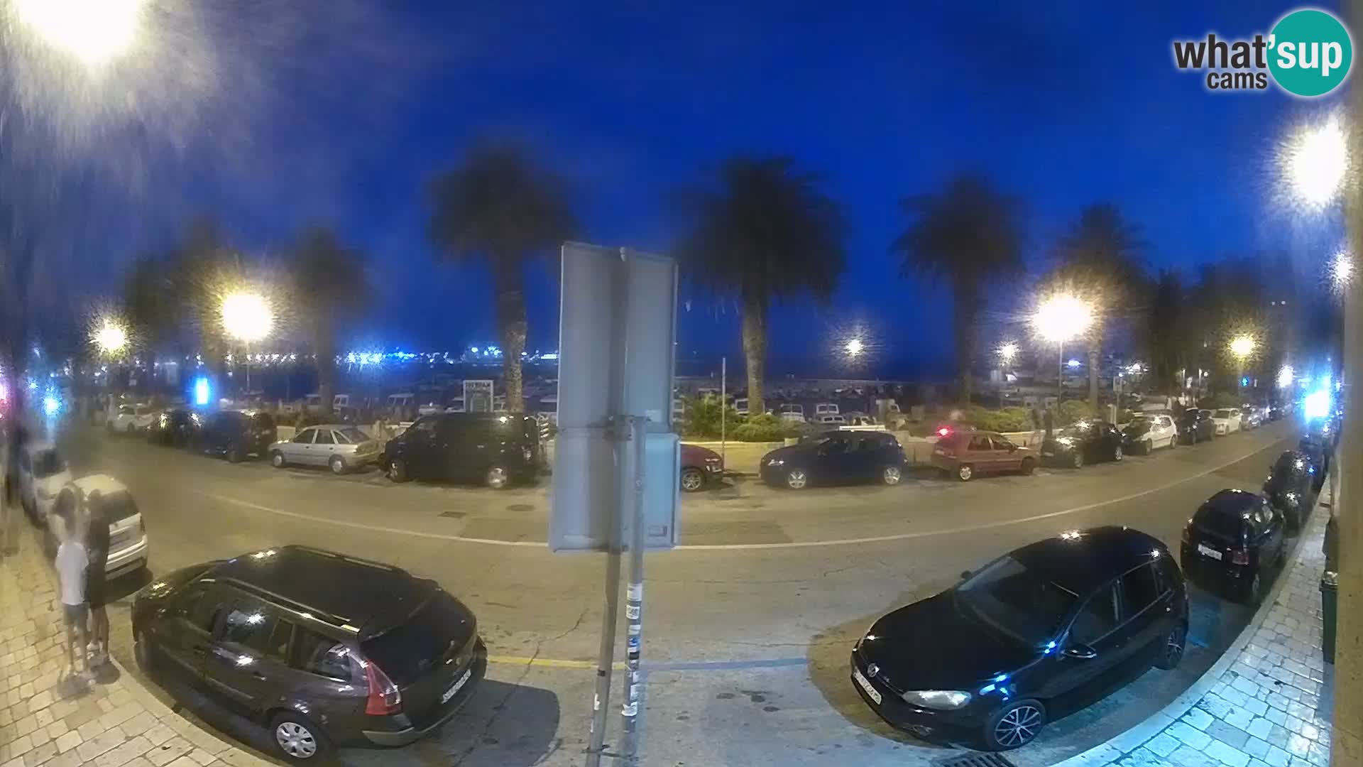 Webcam Split – Seaside Promenade