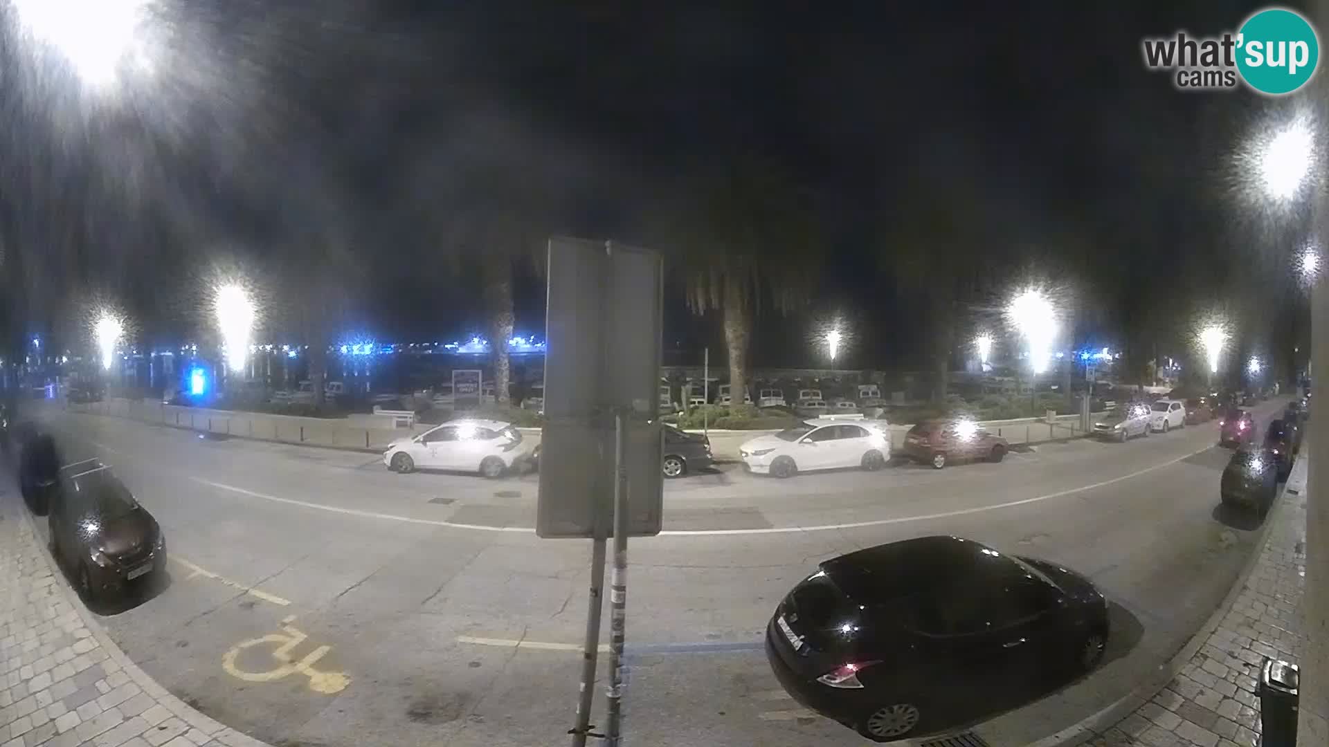Webcam Split – Seaside Promenade