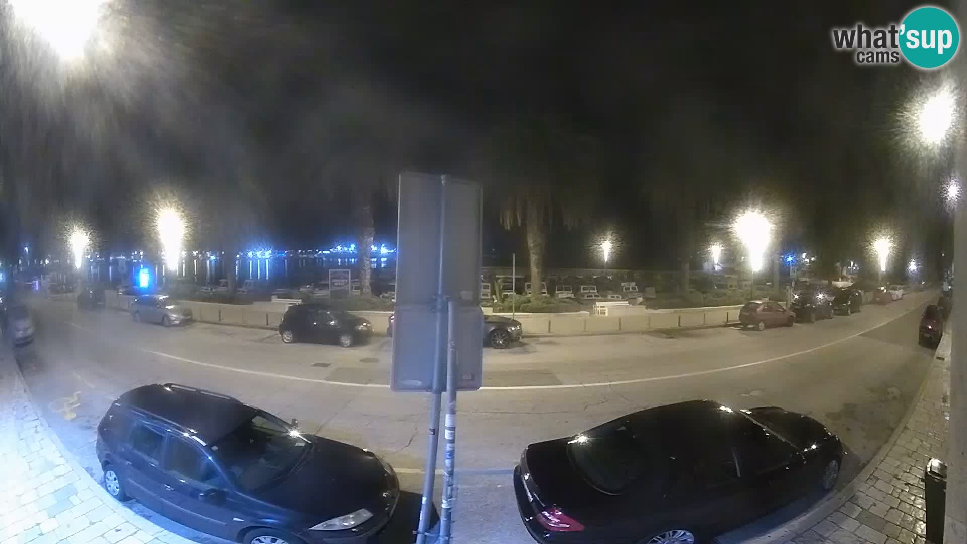 Webcam Split – Seaside Promenade